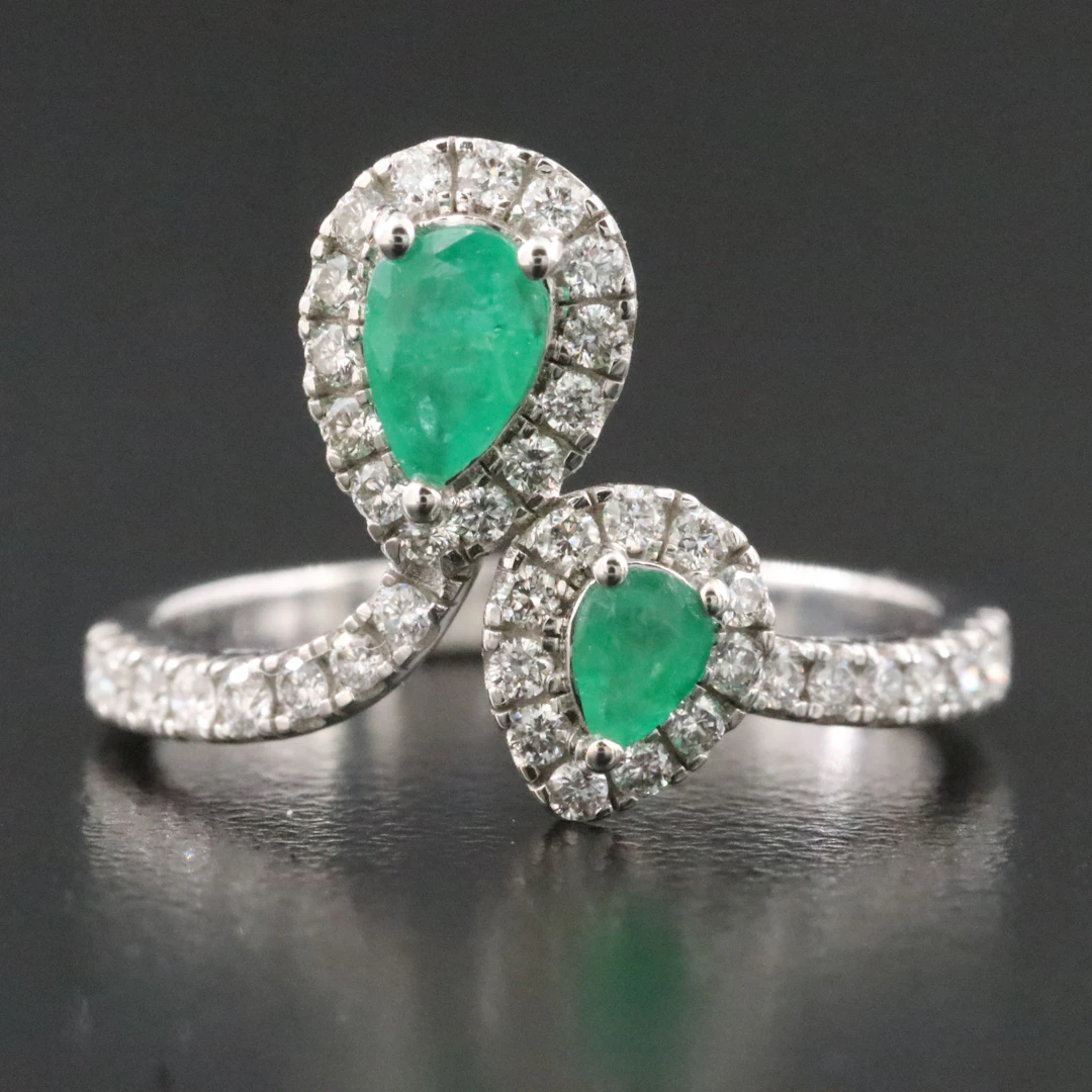 14K Emerald and Diamond Ring with IGI Jewelry Report