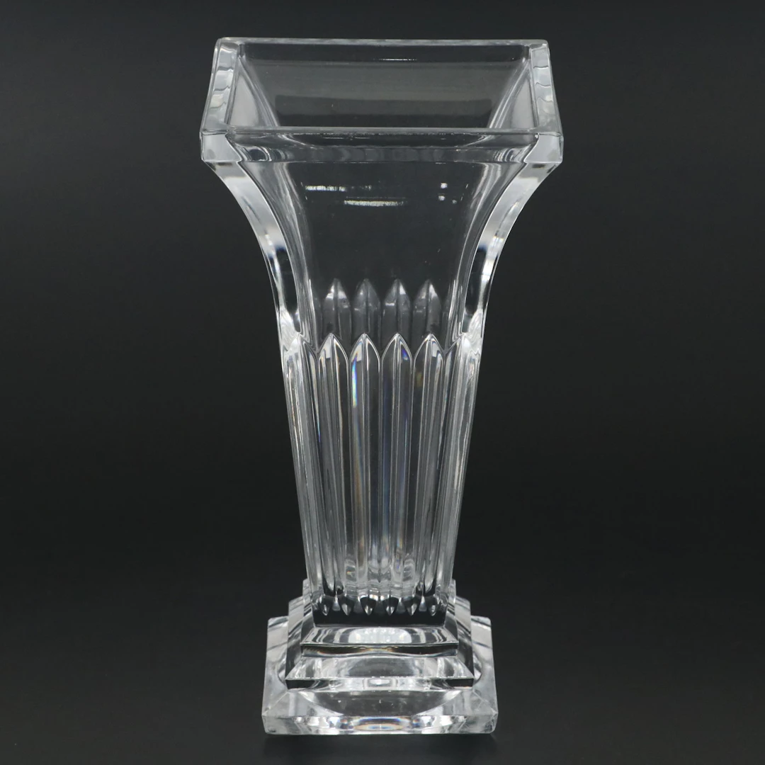 Godinger "Metropolitan" Crystal Vase