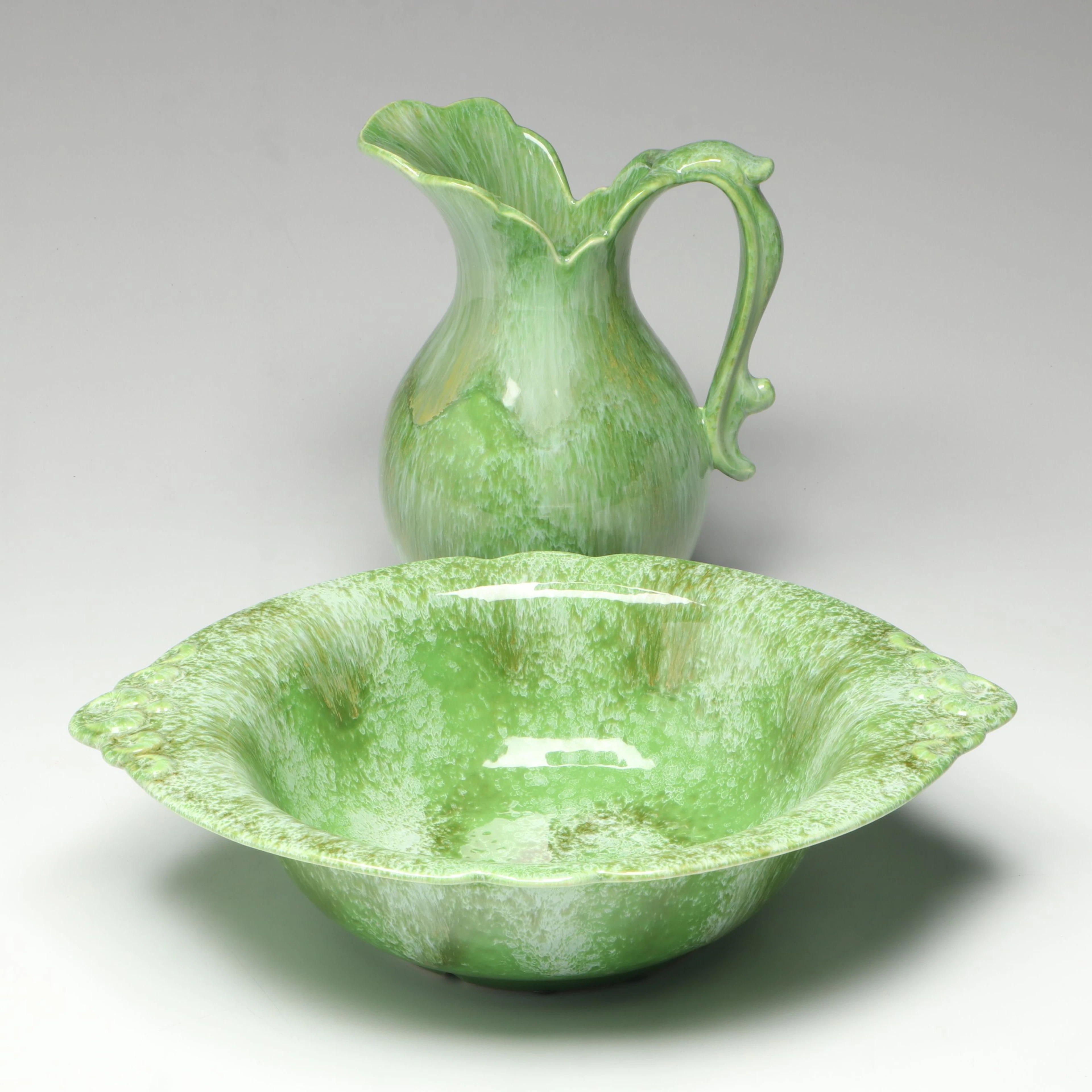 Haeger Pottery Mottled Green Drip Glaze Pitcher and Basin, Mid-20th C.