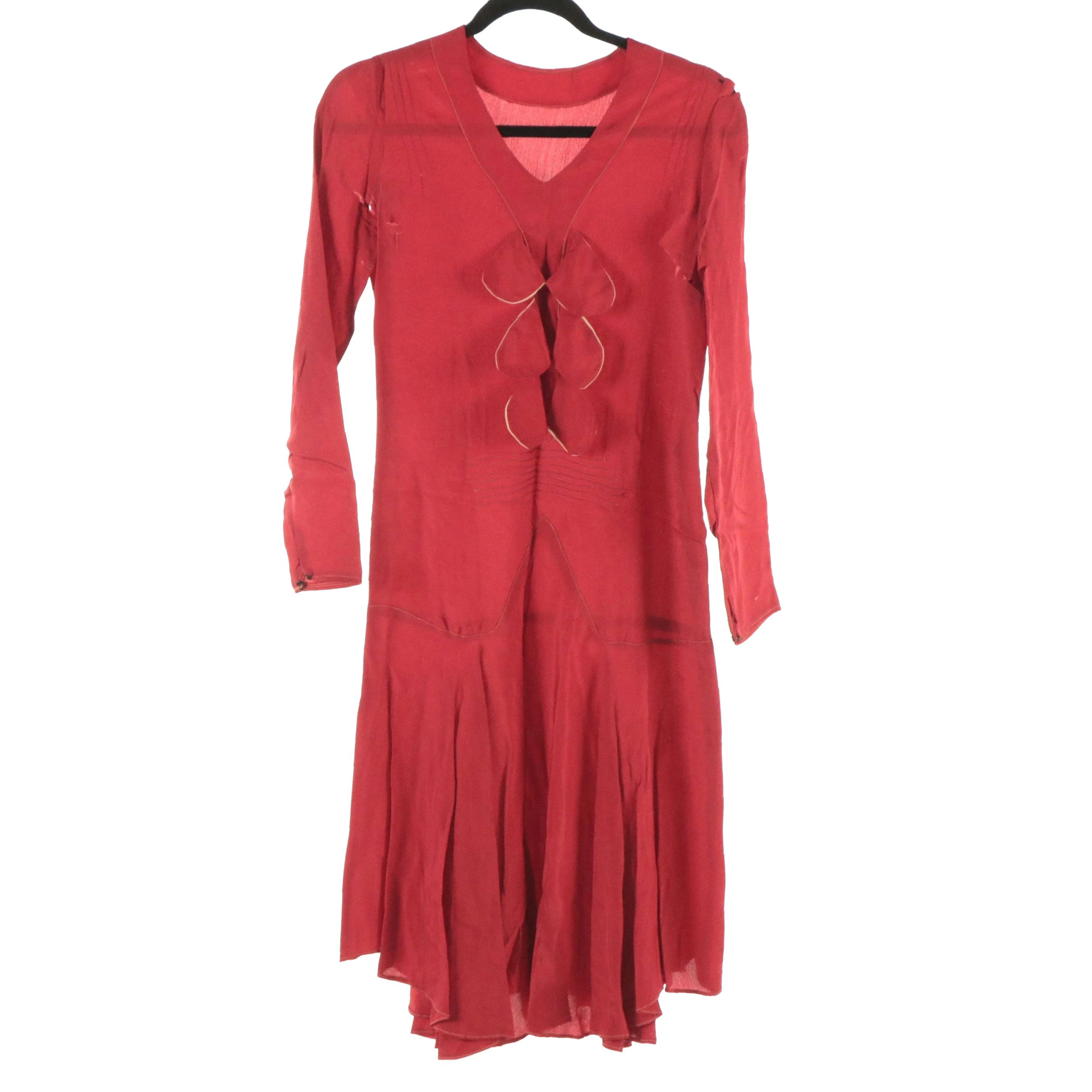 Vintage Petal Shaped Appliqué Drop Waist Dress in Red Crêpe de Chine