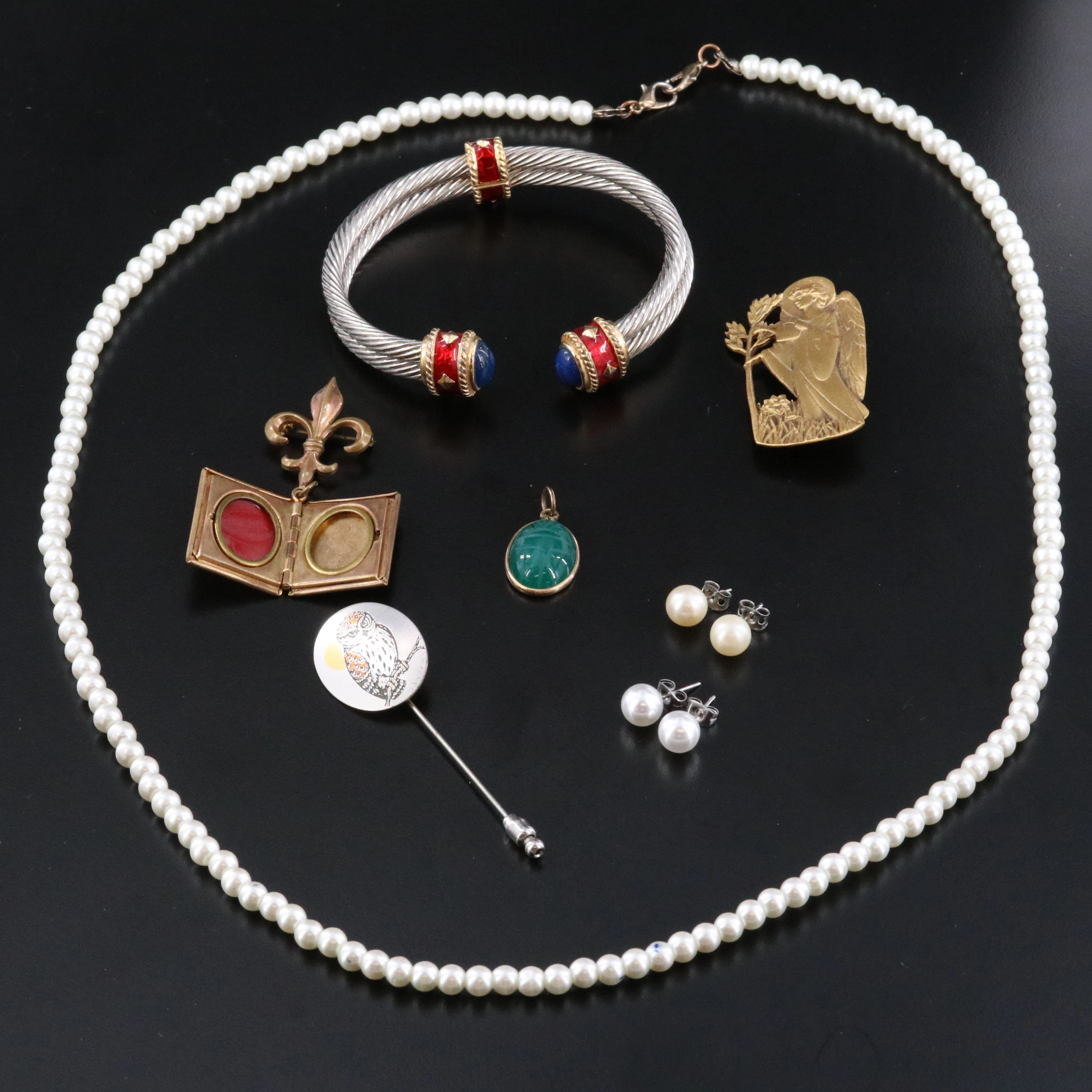 Reed & Barton, Majorica and Chalcedony Featured in Jewelry Collection