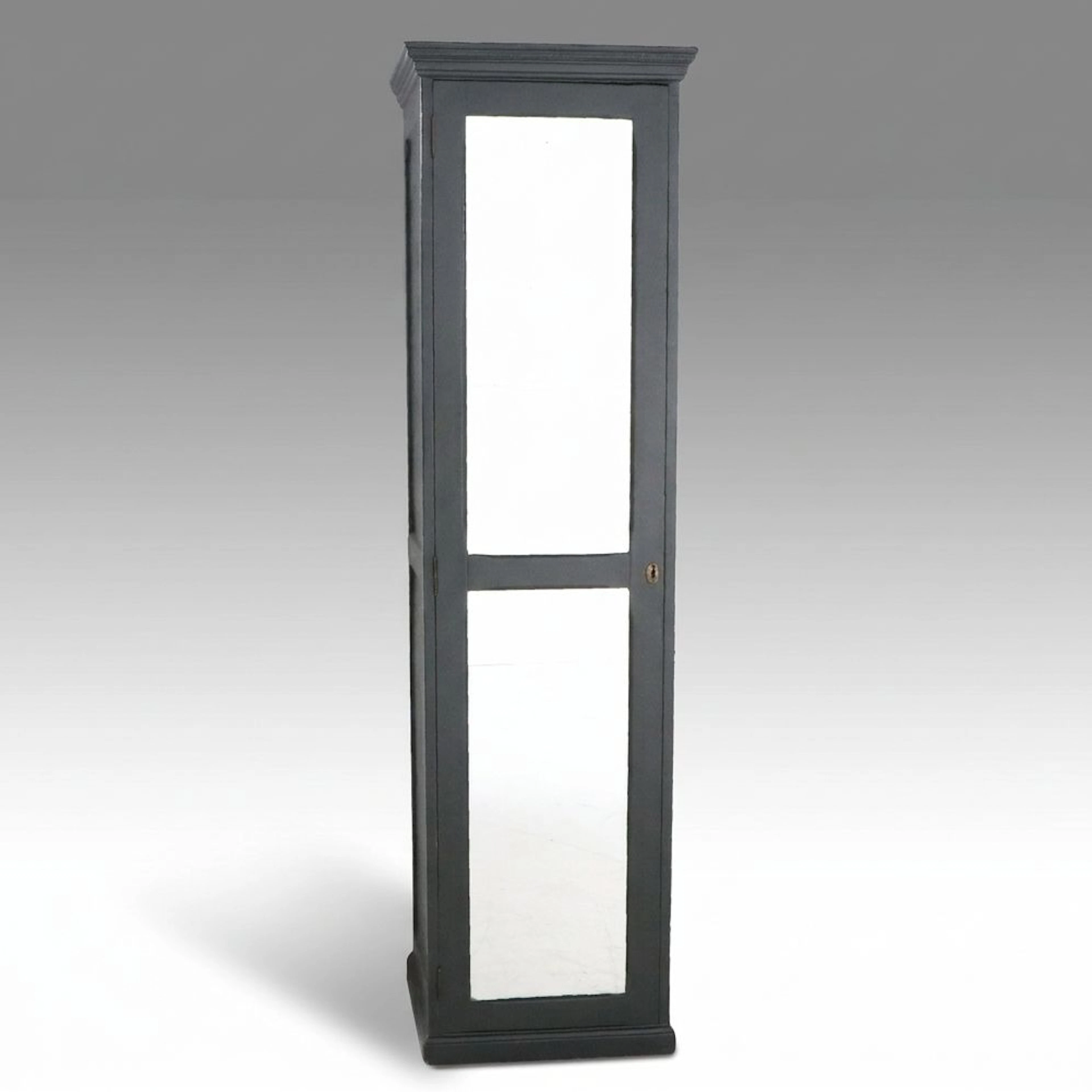 Traditional Style Black Painted Cabinet with Mirrored Door