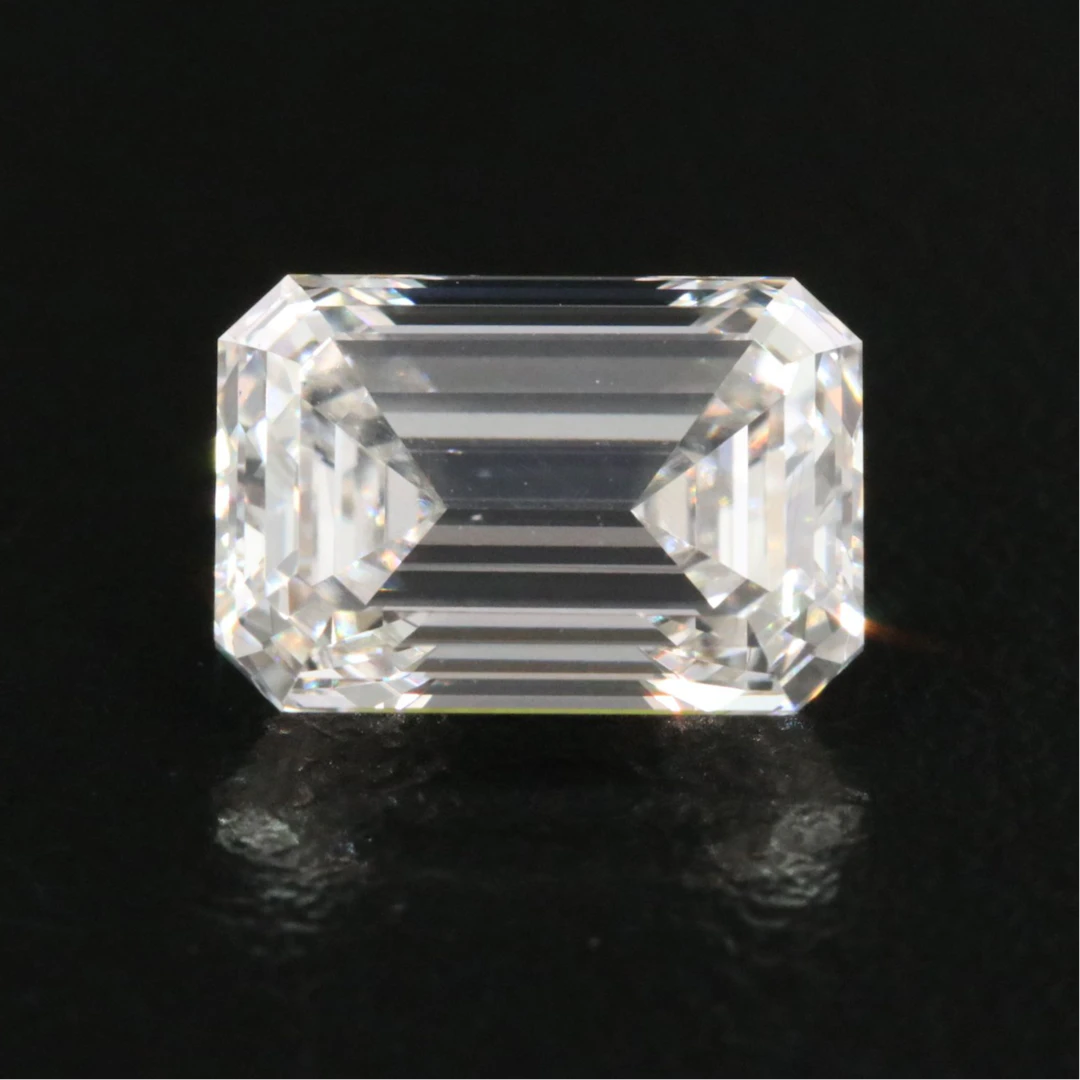 Loose 3.09 CT Lab Grown Diamond with IGI Report