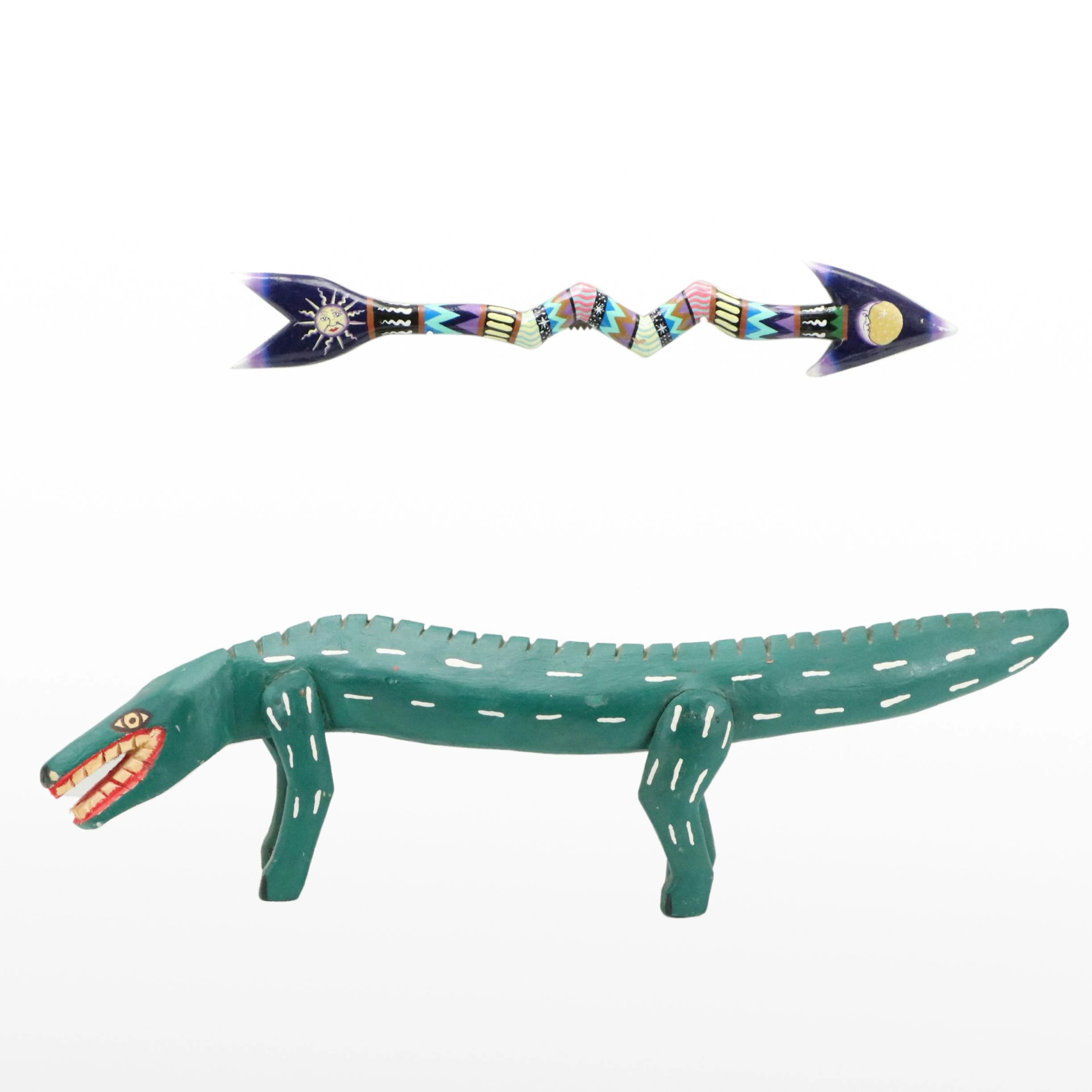 Mexican Folk Art Hand-Painted Wooden Lizard Alebrije with Arrow