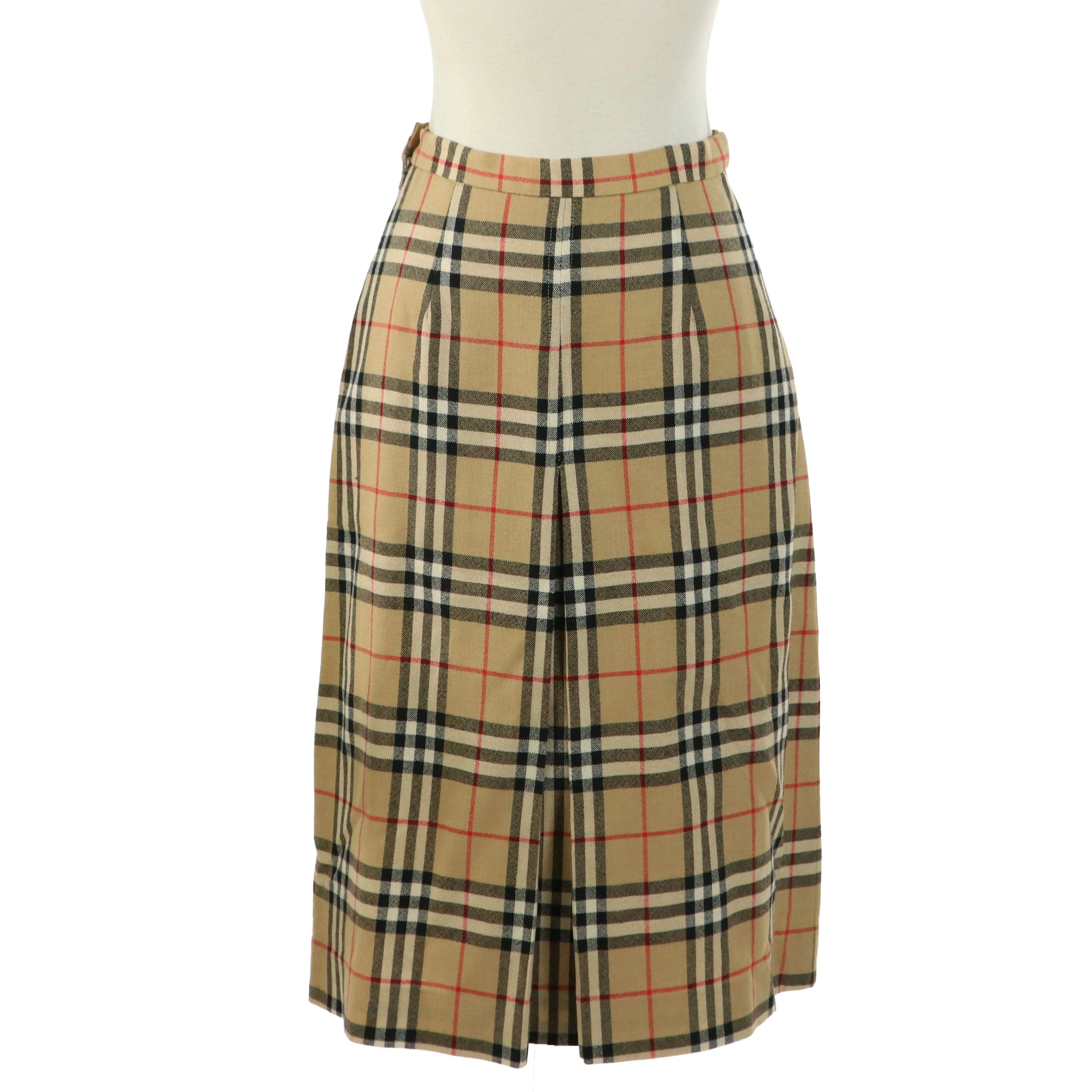 Burberrys Pleated Knee-Length Skirt in Vintage Check Wool