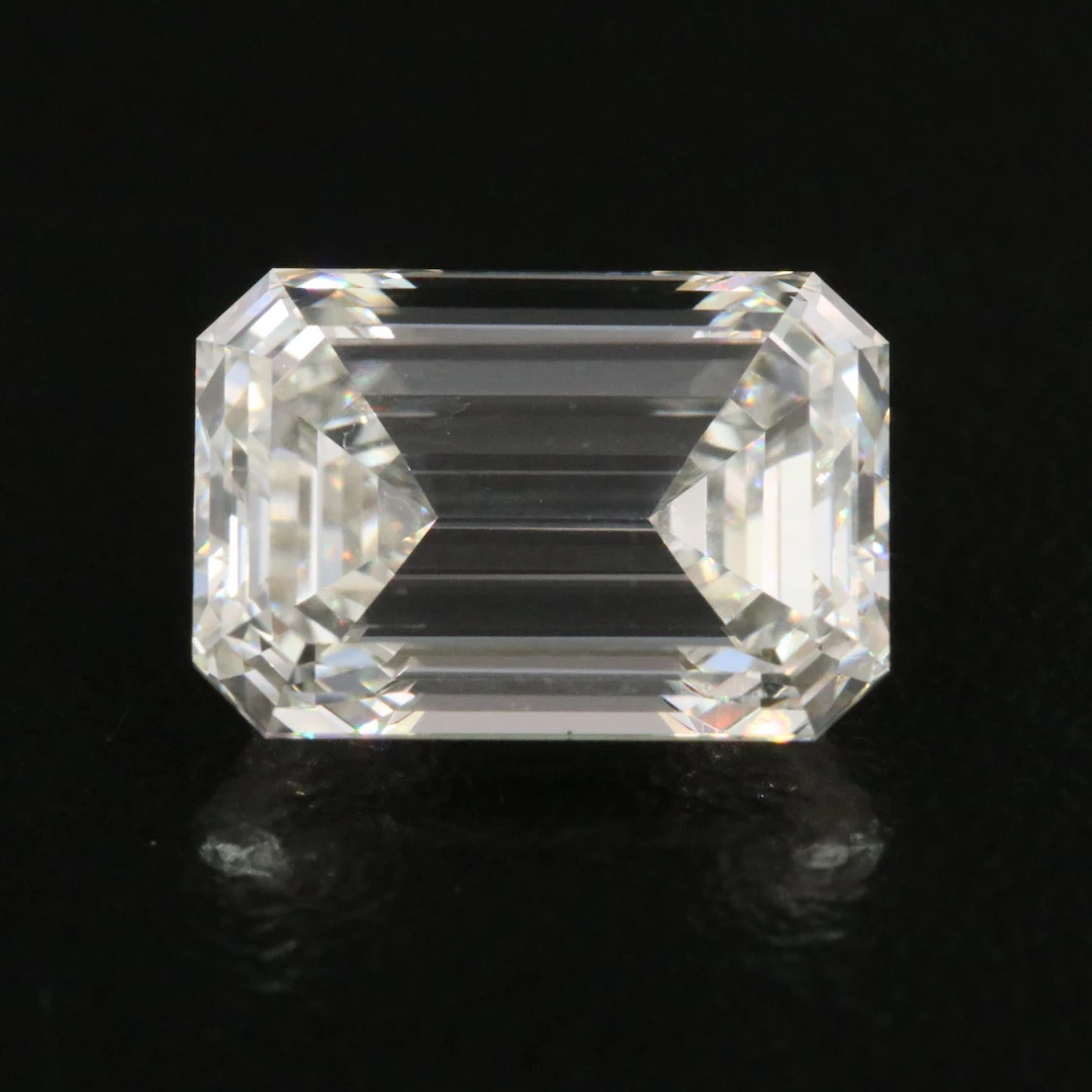 Loose 3.03 CT Lab Grown Diamond with IGI Report
