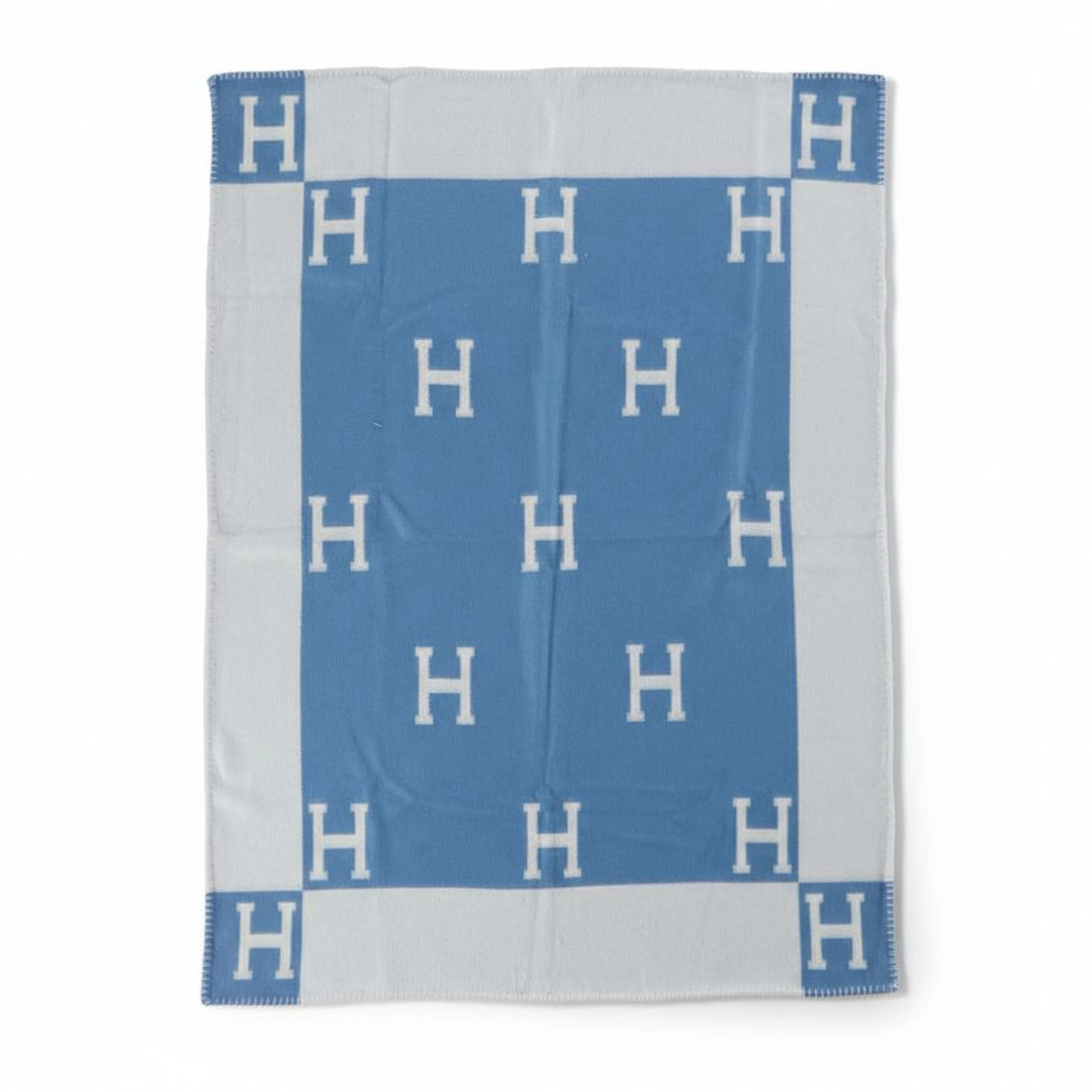Hermès "Avalon" Merino Wool and Cashmere Throw Blanket