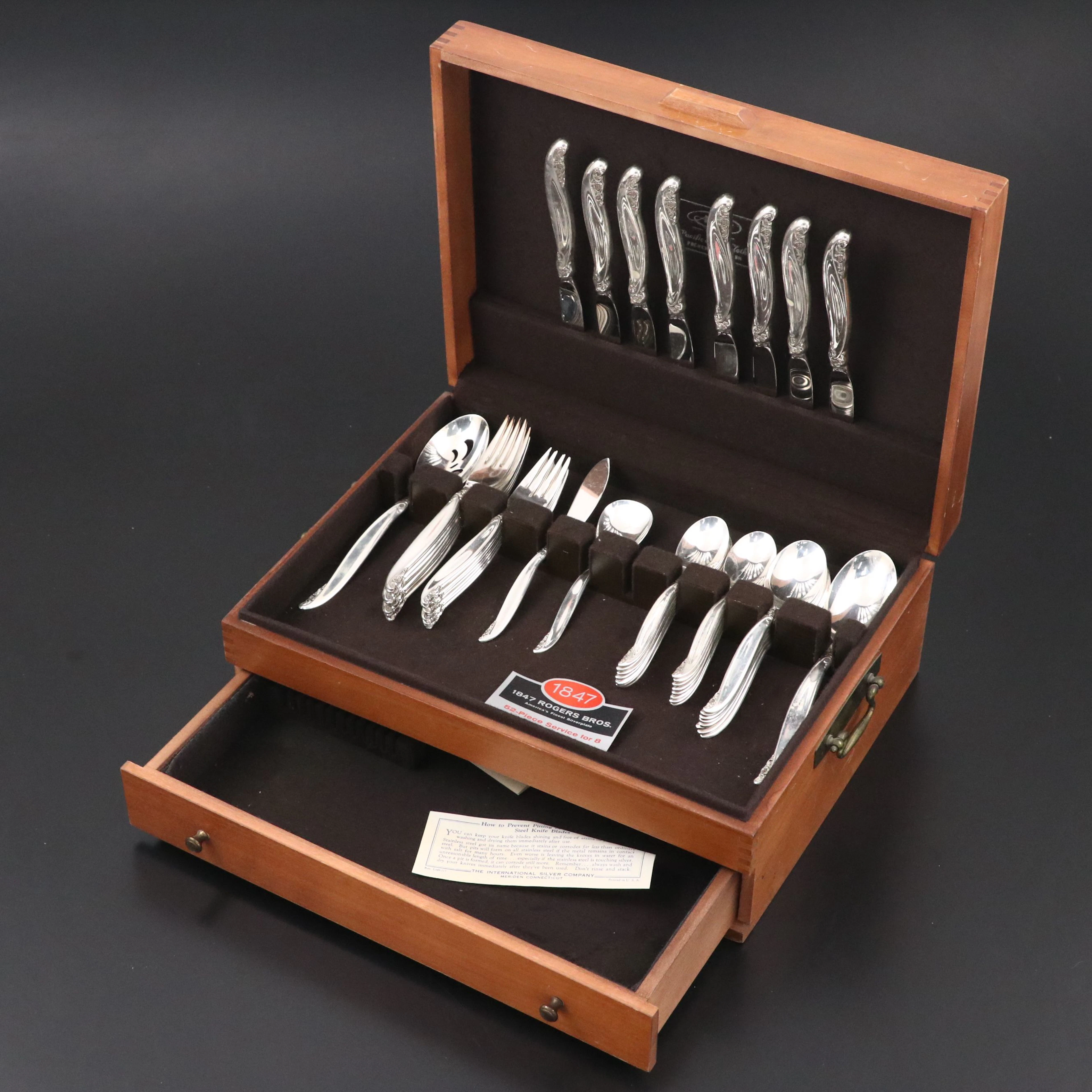 1847 Rogers Bros. "Leilani" Silver Plate Flatware and Serving Utensils