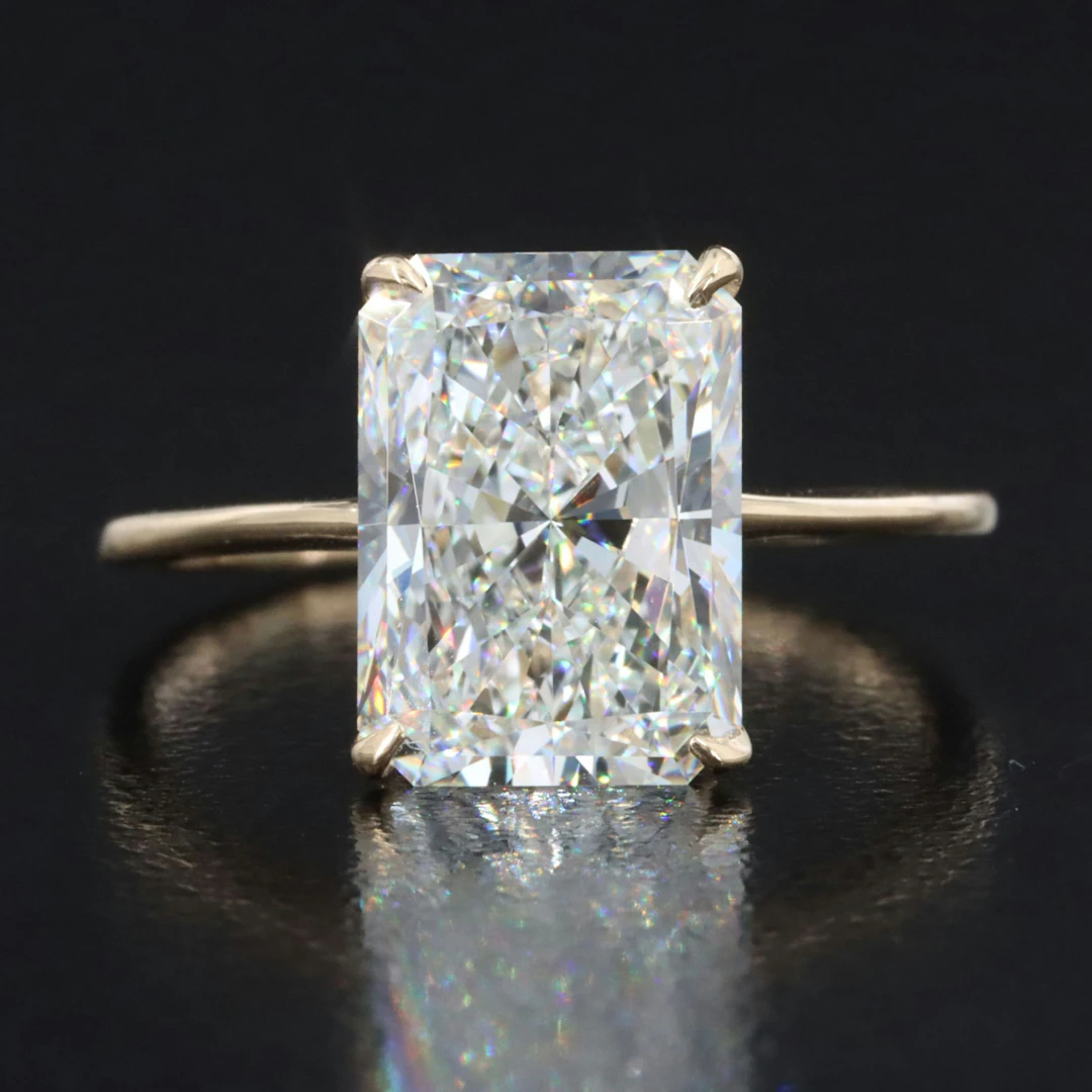 14K 4.10 CT Lab Grown Diamond Solitaire Ring with IGI Report