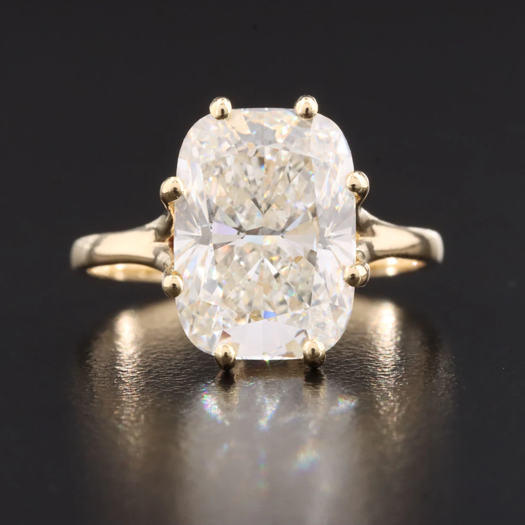 18K 5.05 CT Lab Grown Diamond Solitaire Ring with IGI Report