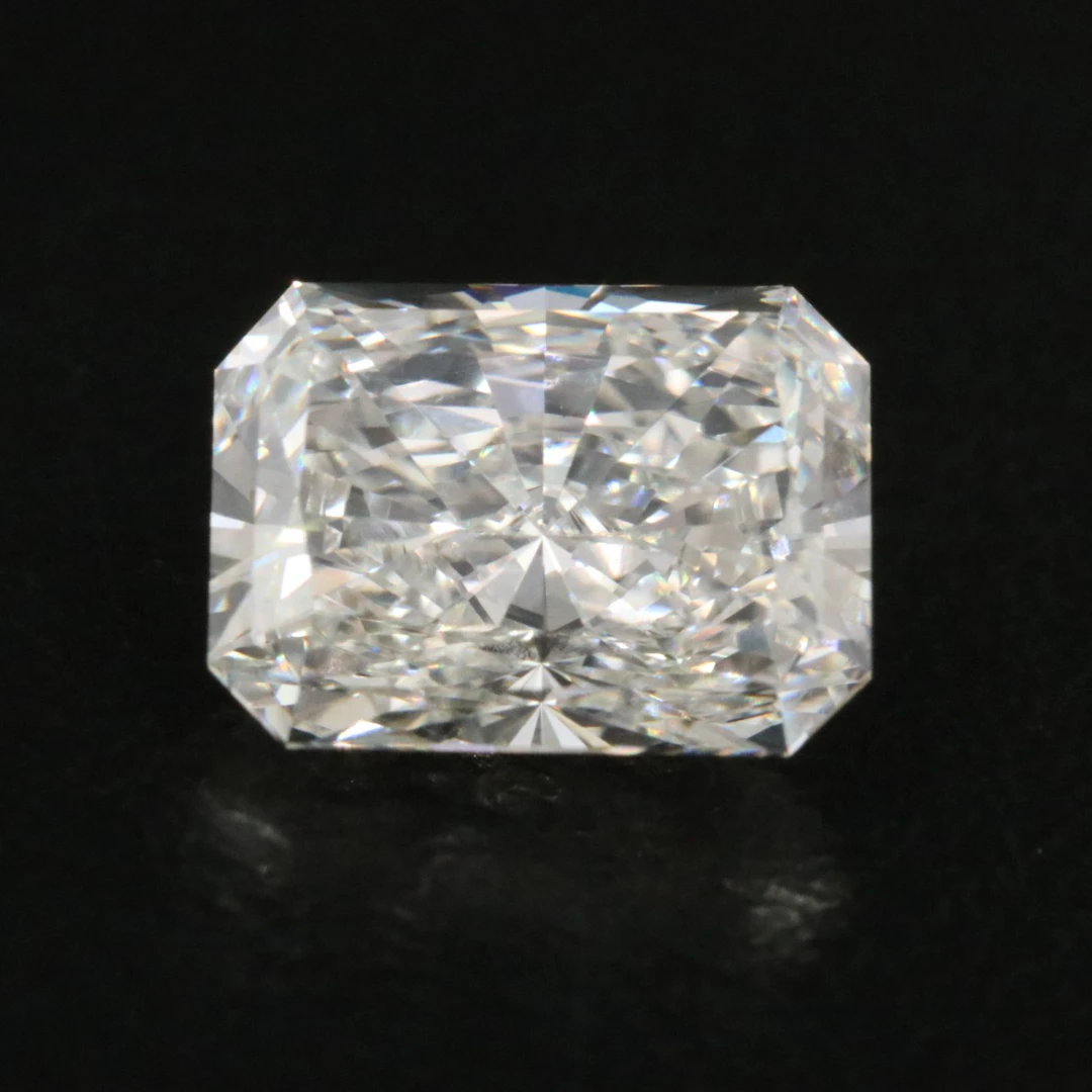 Loose 1.90 CT Lab Grown Diamond with IGI Report