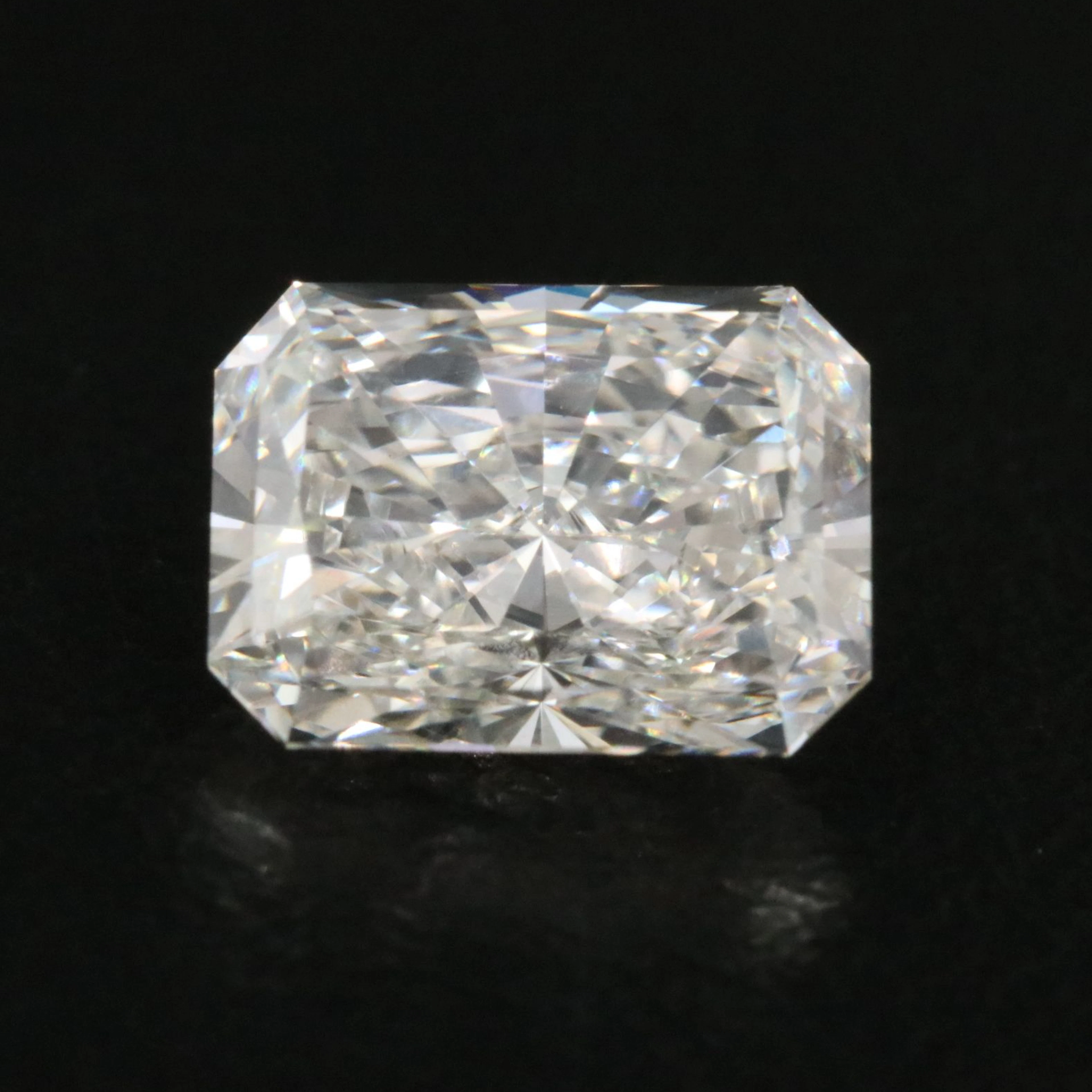 Loose 1.90 CT Lab Grown Diamond with IGI Report