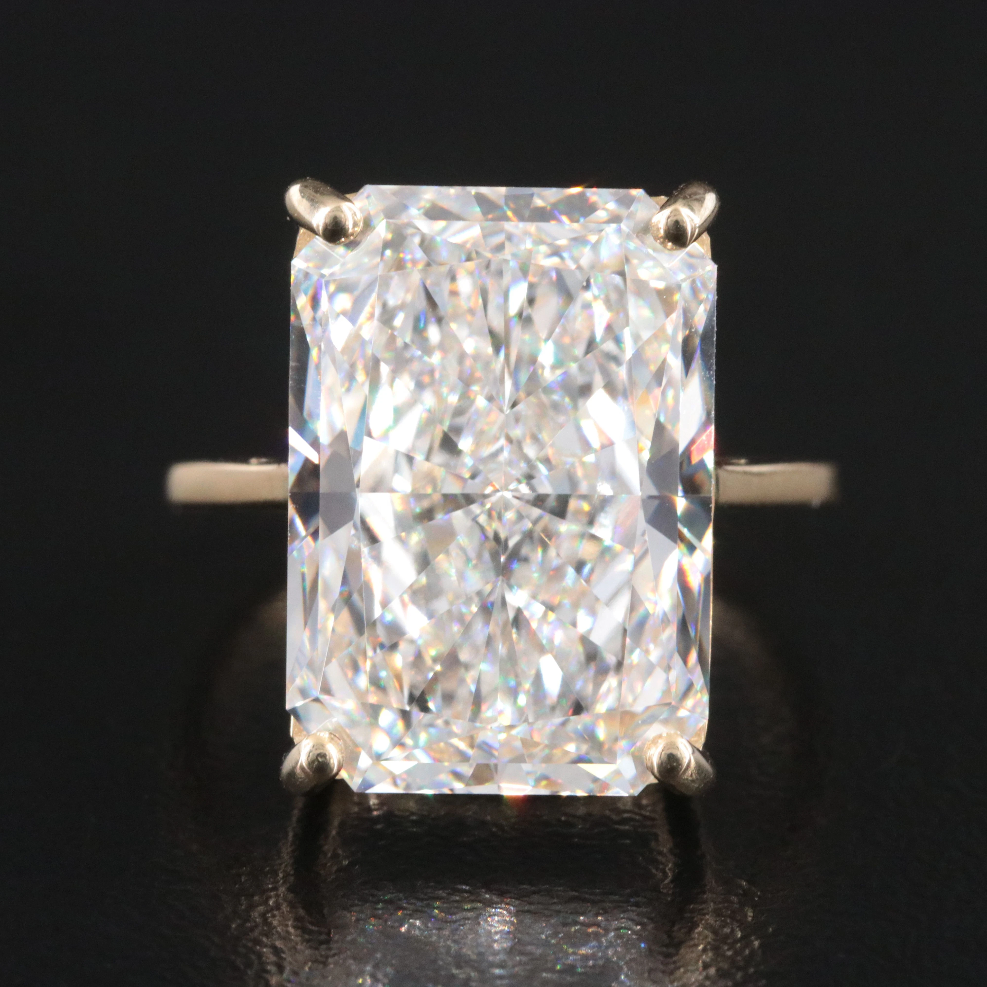 14K 11.59 CT Lab Grown Diamond Solitaire Ring with IGI Report