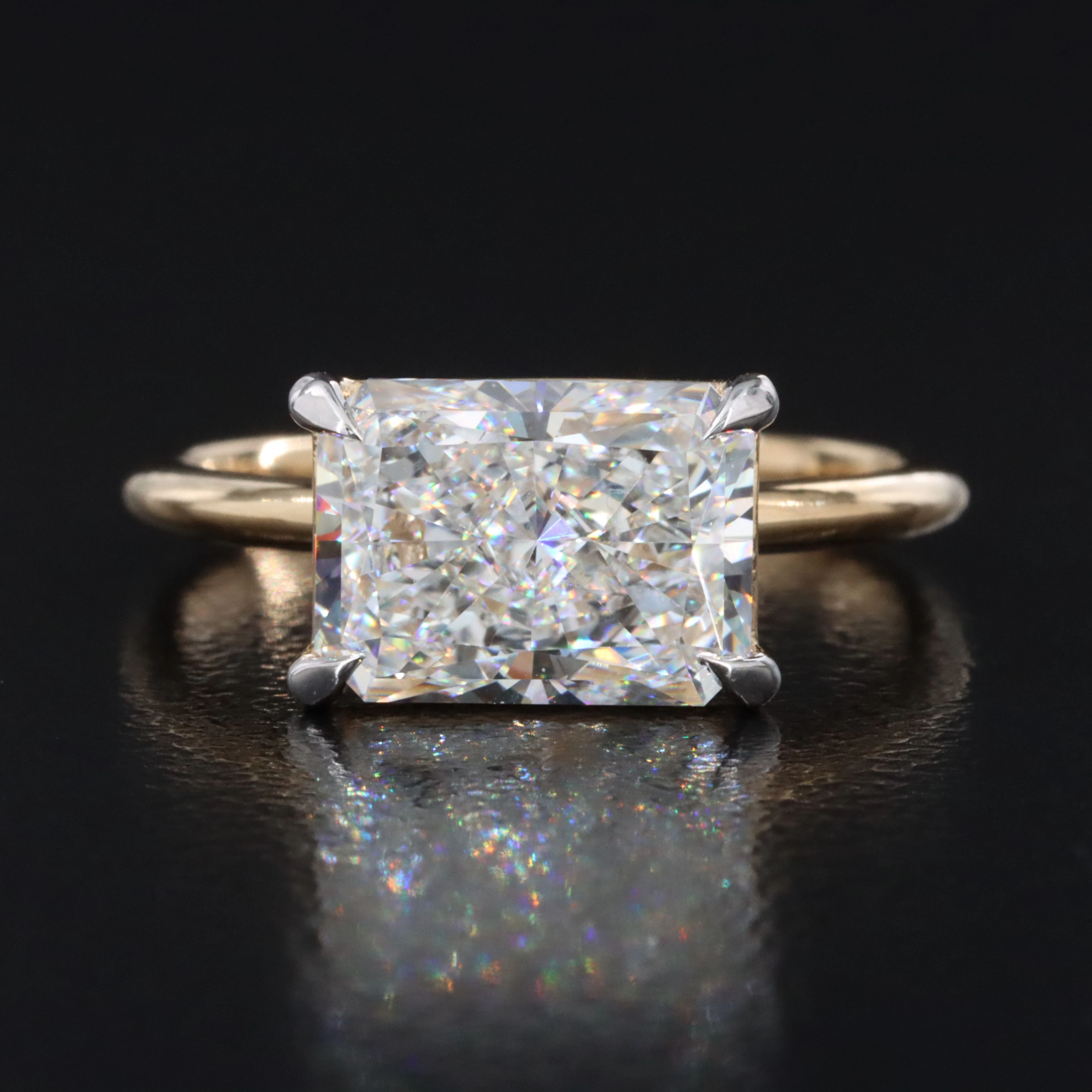 18K 2.94 CT Lab Grown Diamond Solitaire Ring with IGI Report