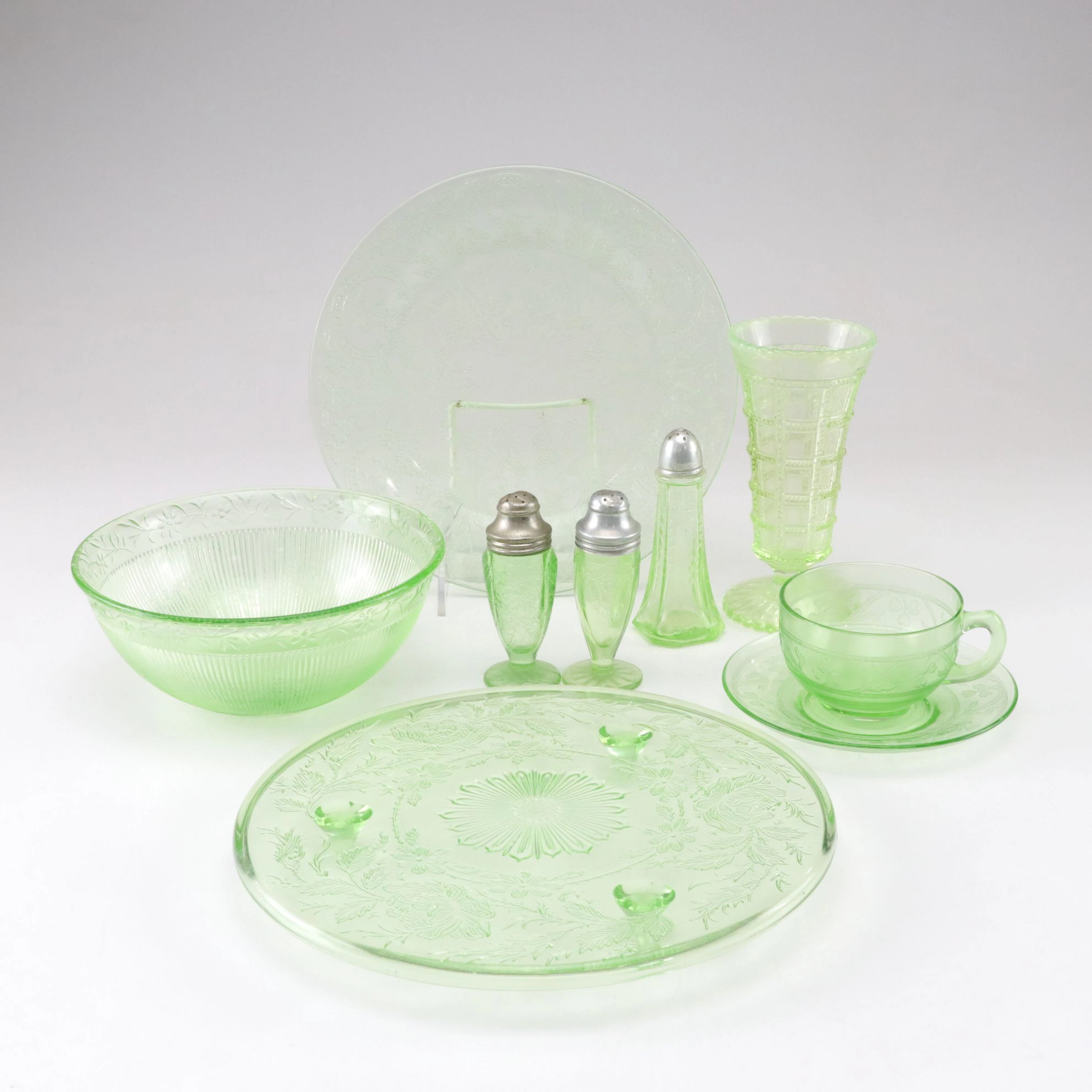 Hazel Atlas, Anchor Hocking, & Other Depression Glass Cake Stand