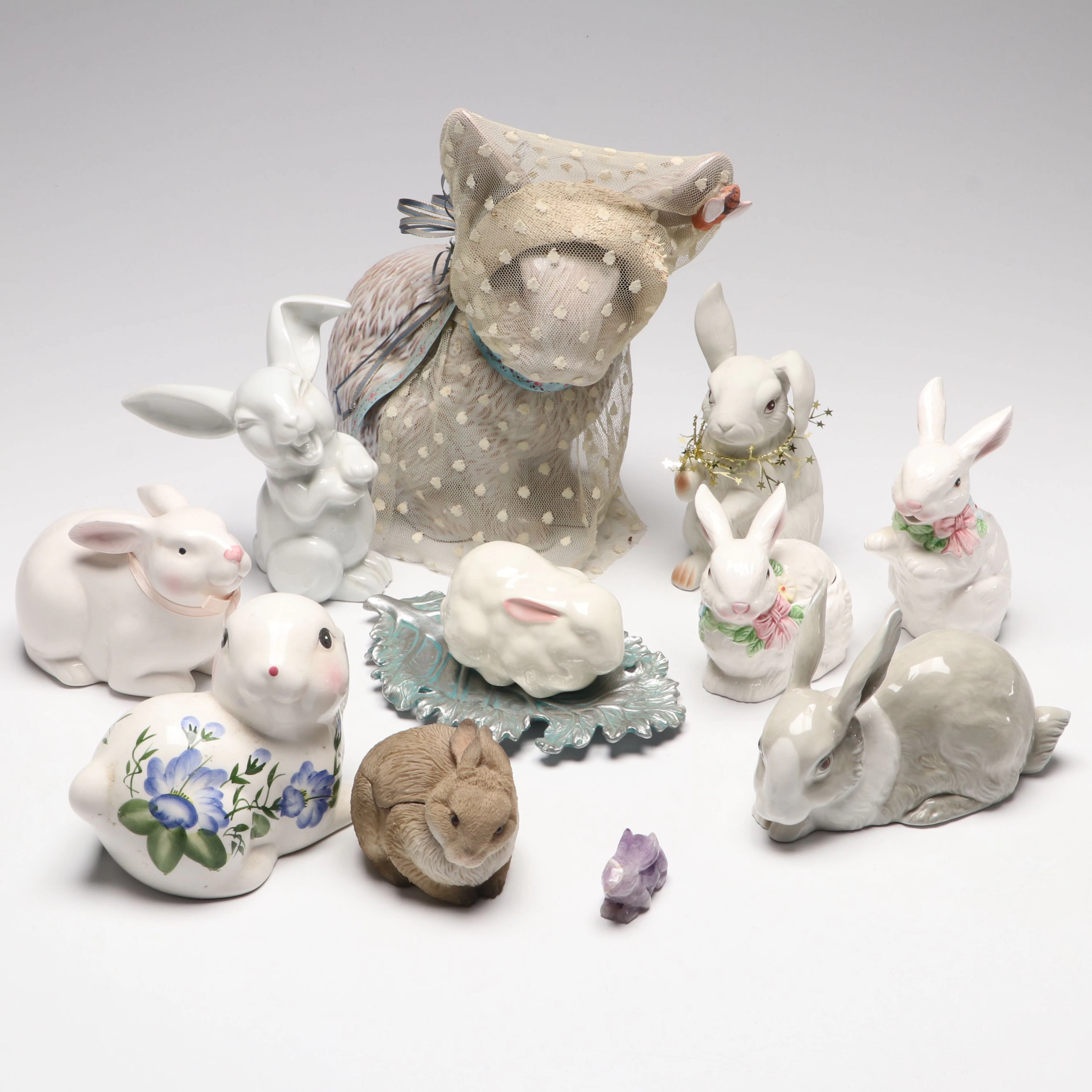 Arthur Court Aluminum Leaf Dish with Rosenthal and More Bunny Figurines