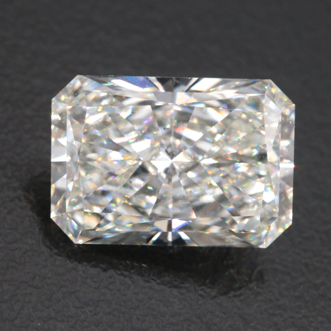 Loose 6.97 CT Lab Grown Diamond with IGI Report