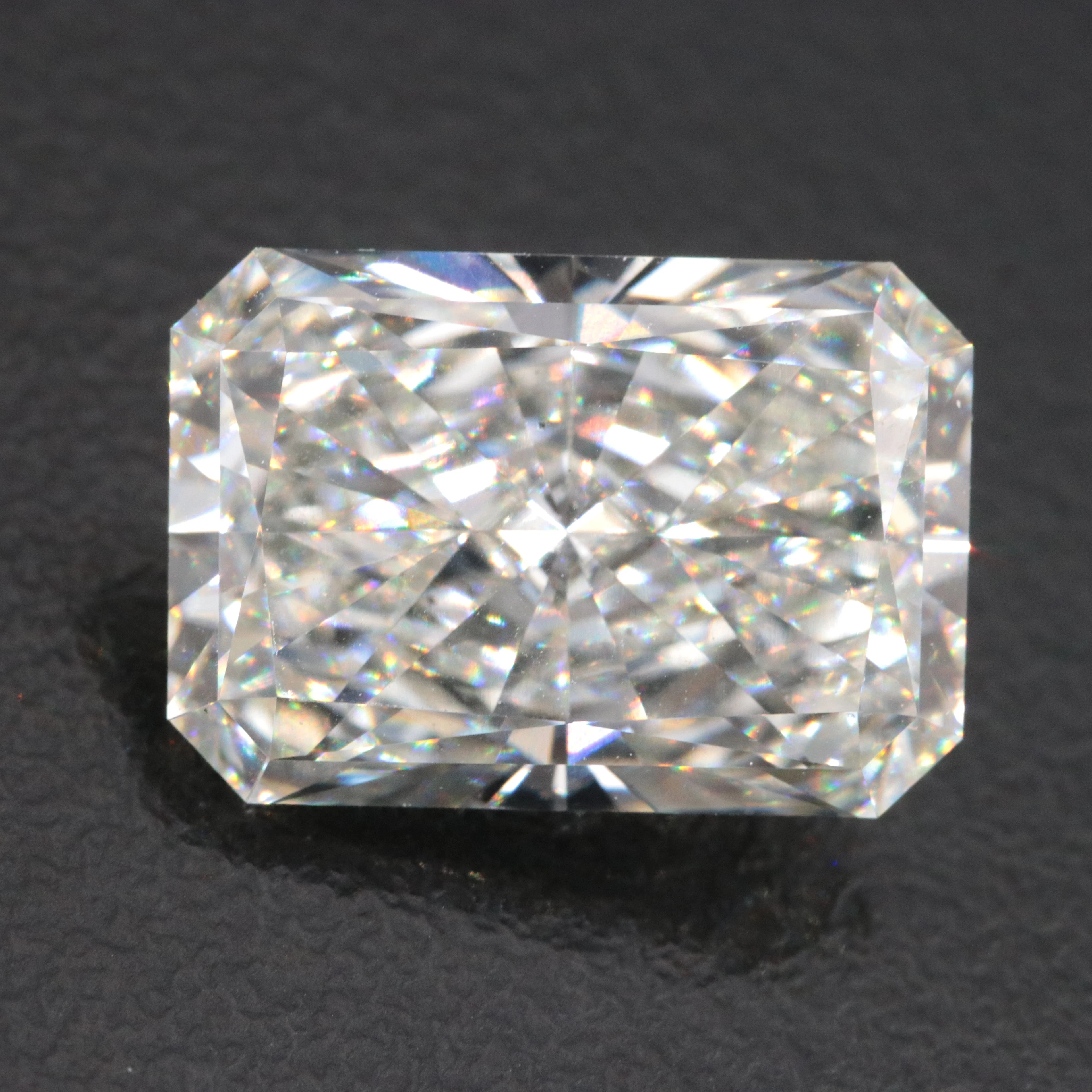 Loose 6.97 CT Lab Grown Diamond with IGI Report
