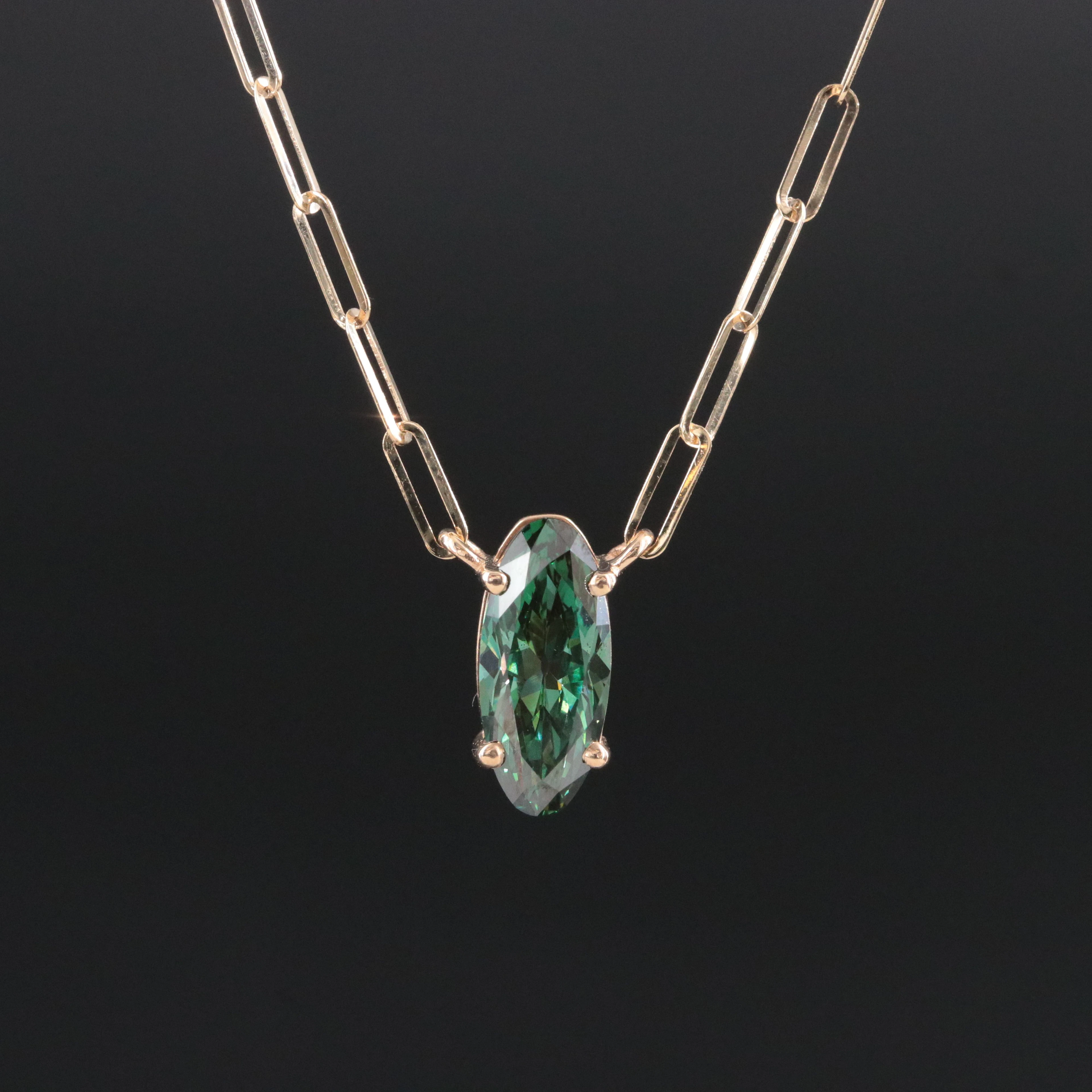 14K 1.52 CT Lab Grown Fancy Vivid Green Diamond Necklace with IGI Report