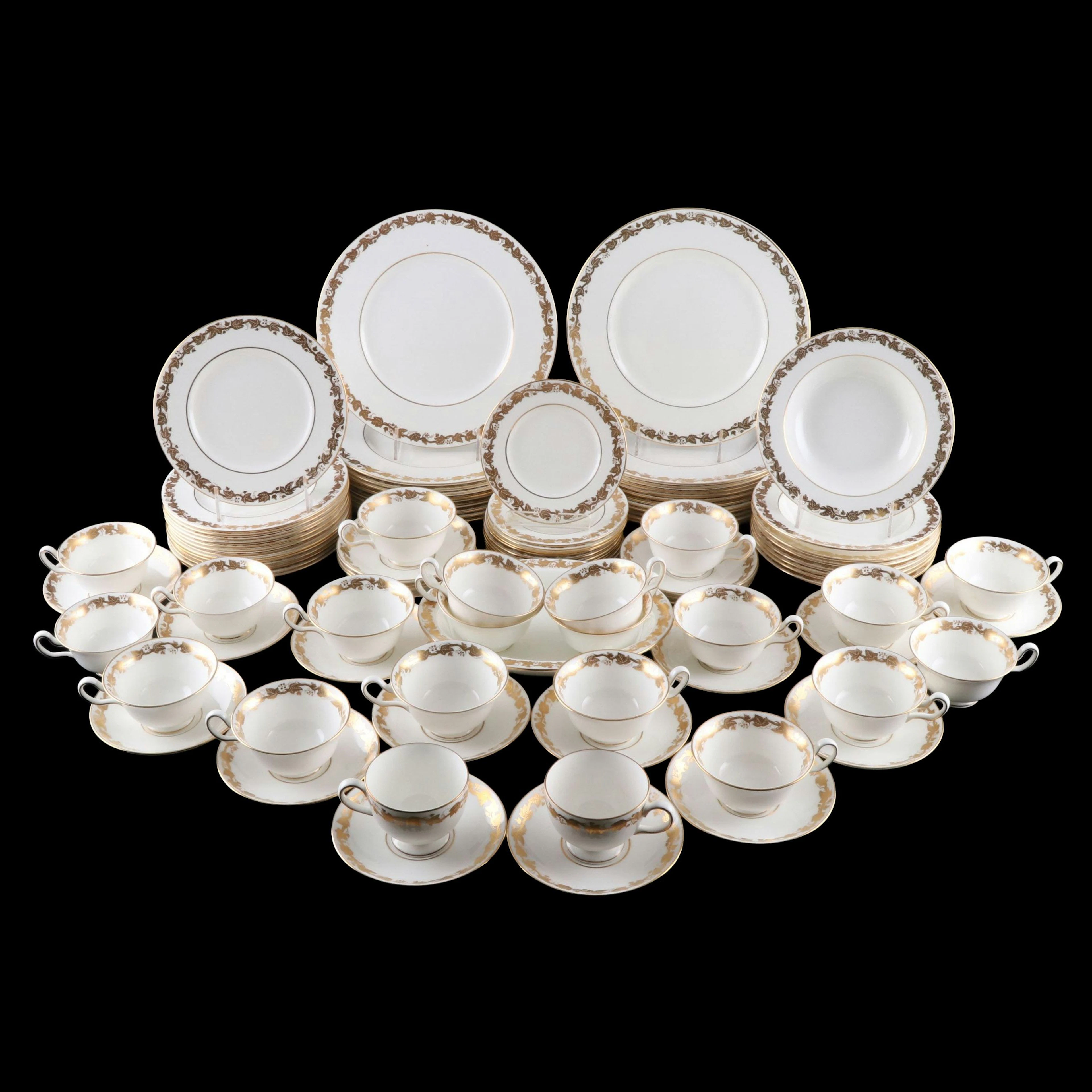 Wedgwood "Whitehall" Bone China Dinnerware, Mid to Late 20th C.