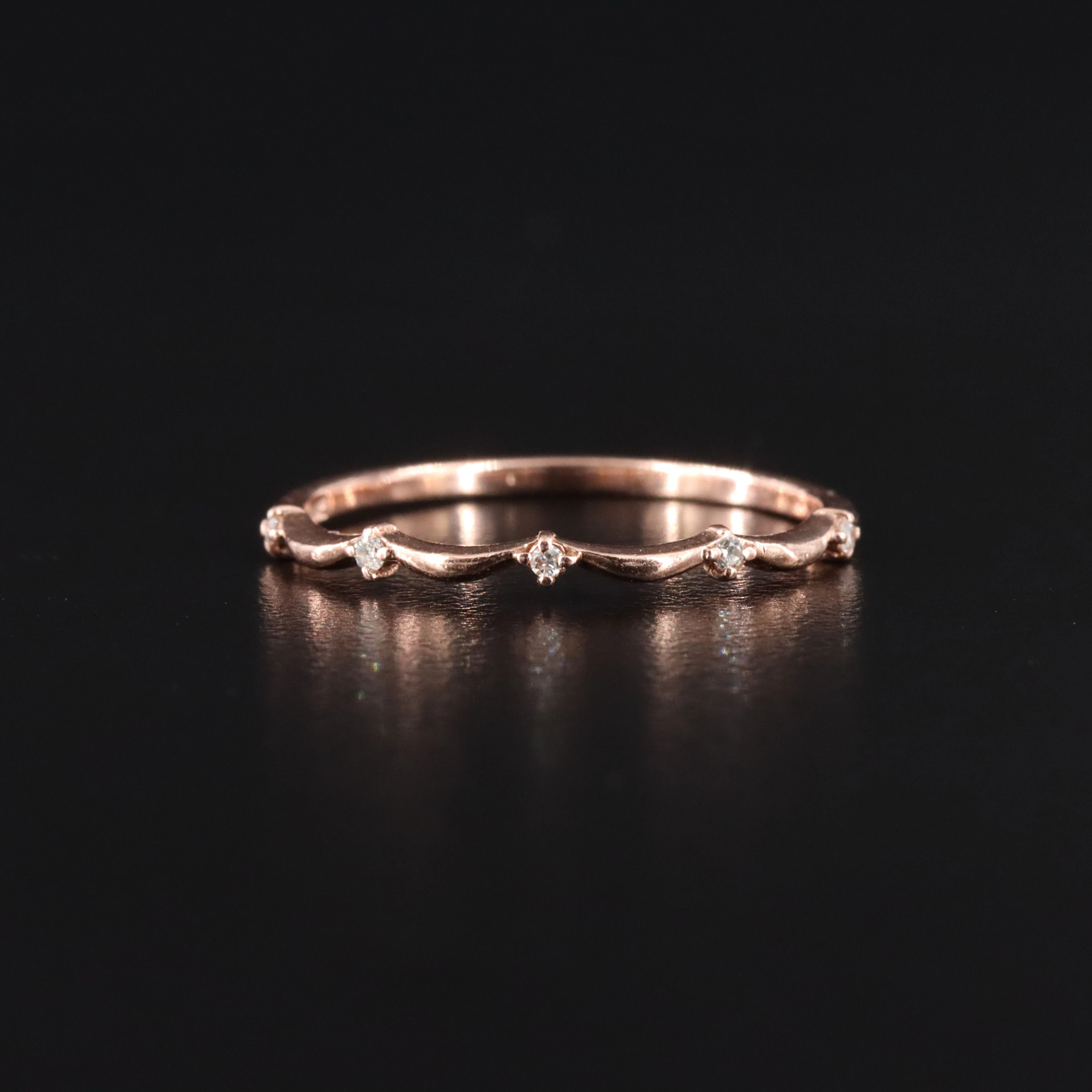10K 0.03 CTW Diamond Rose Gold Scallop Band