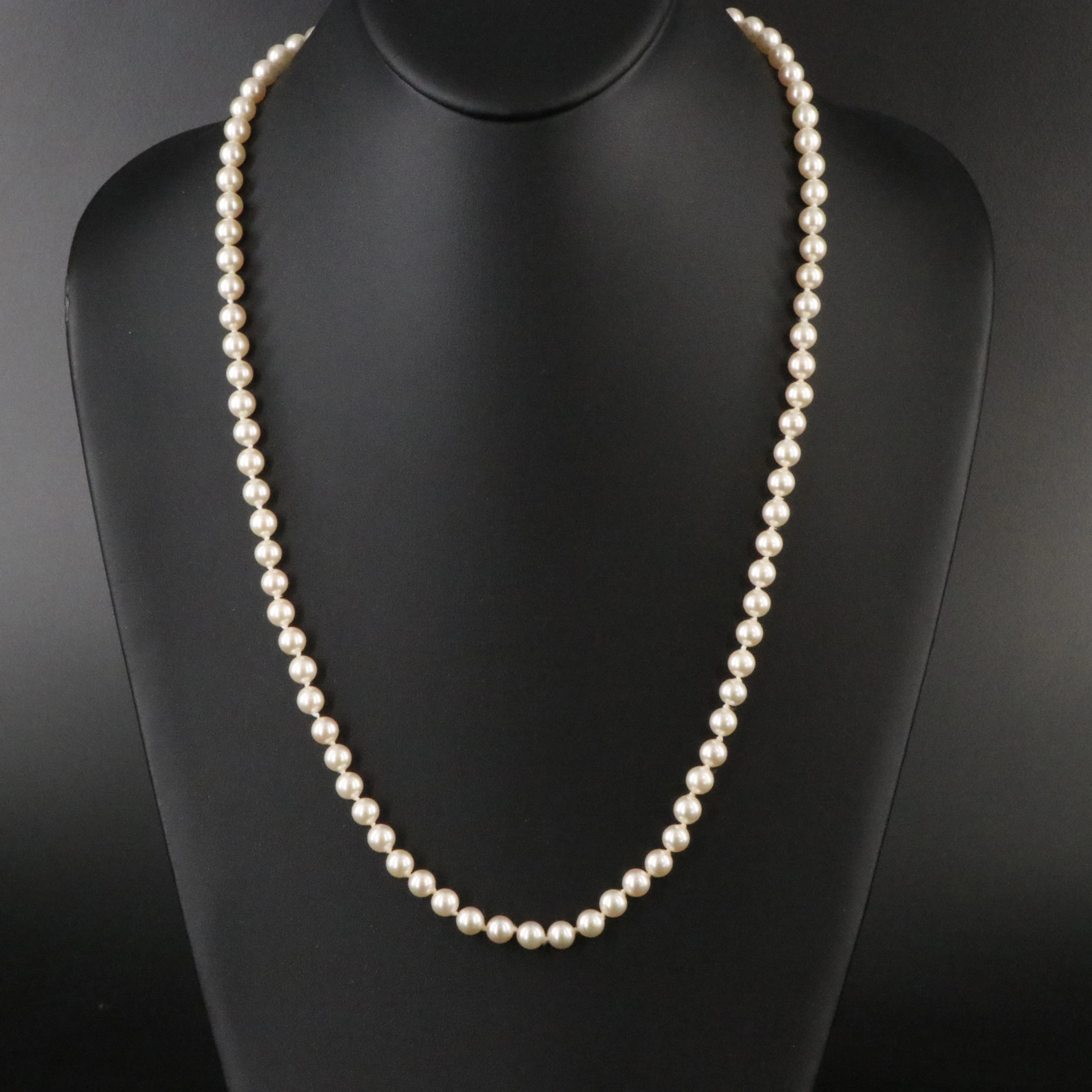Majorica Imitation Pearl Necklace with a Sterling Clasp