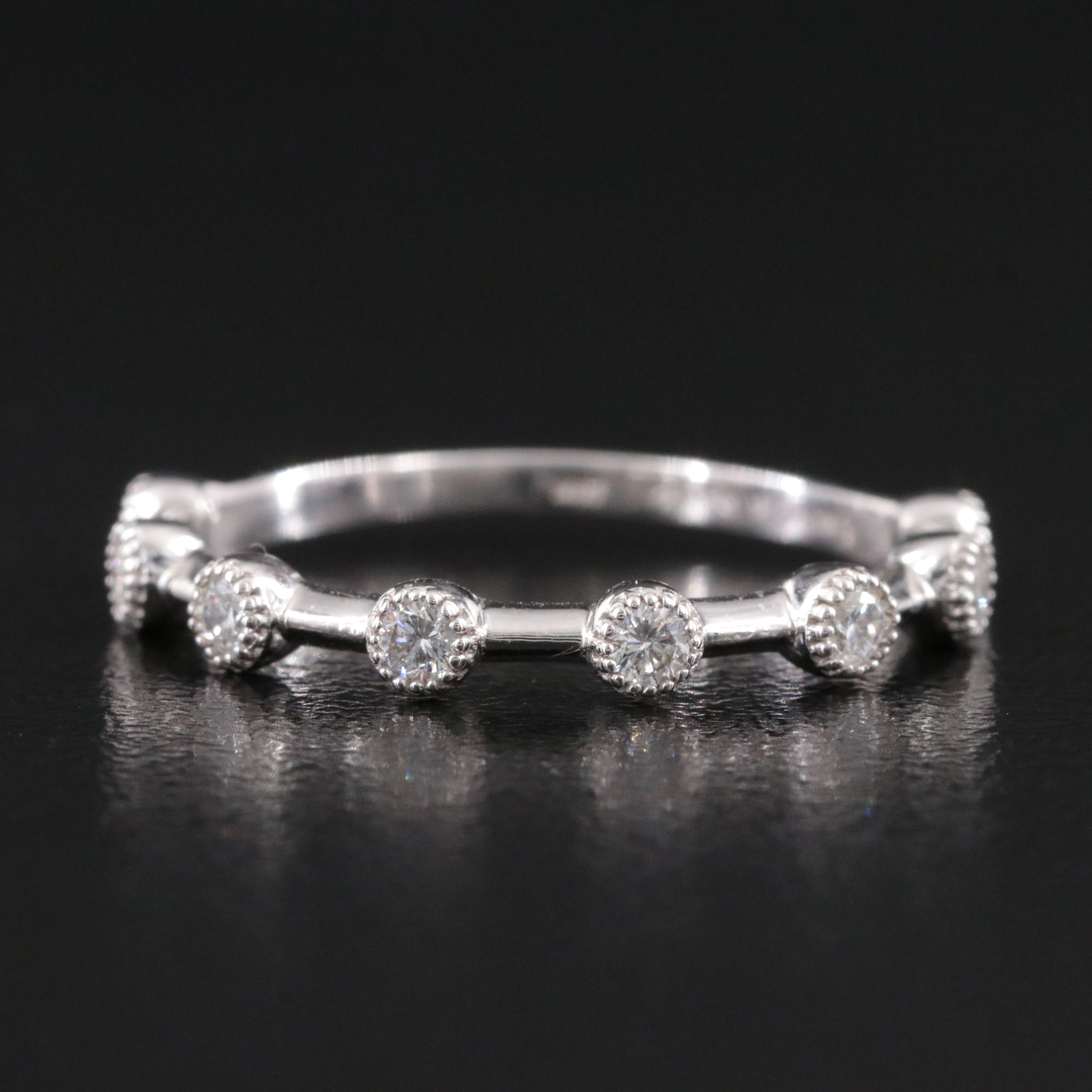 18K 0.28 CTW Diamond Ring