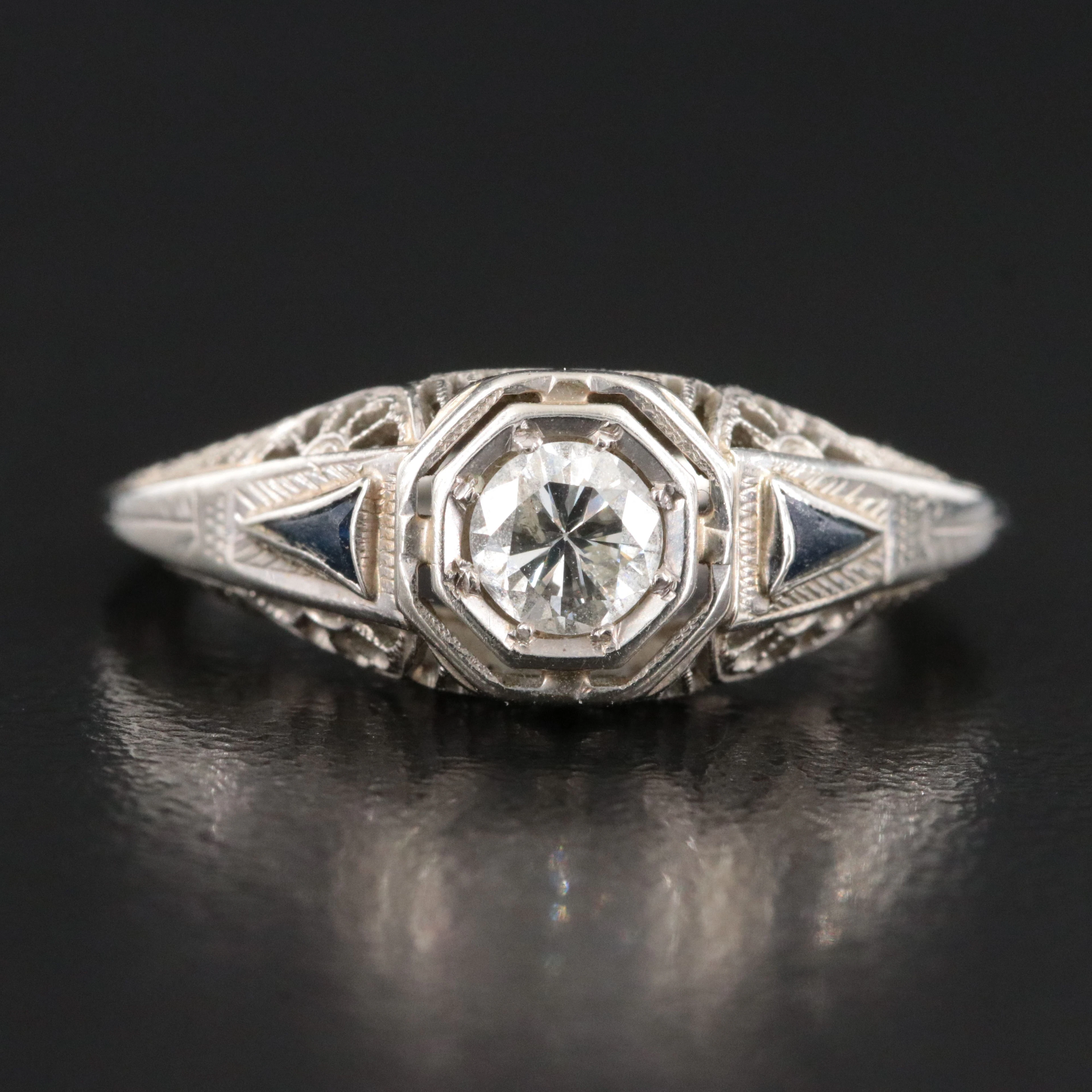 Art Deco 18K 0.25 CT Diamond Ring
