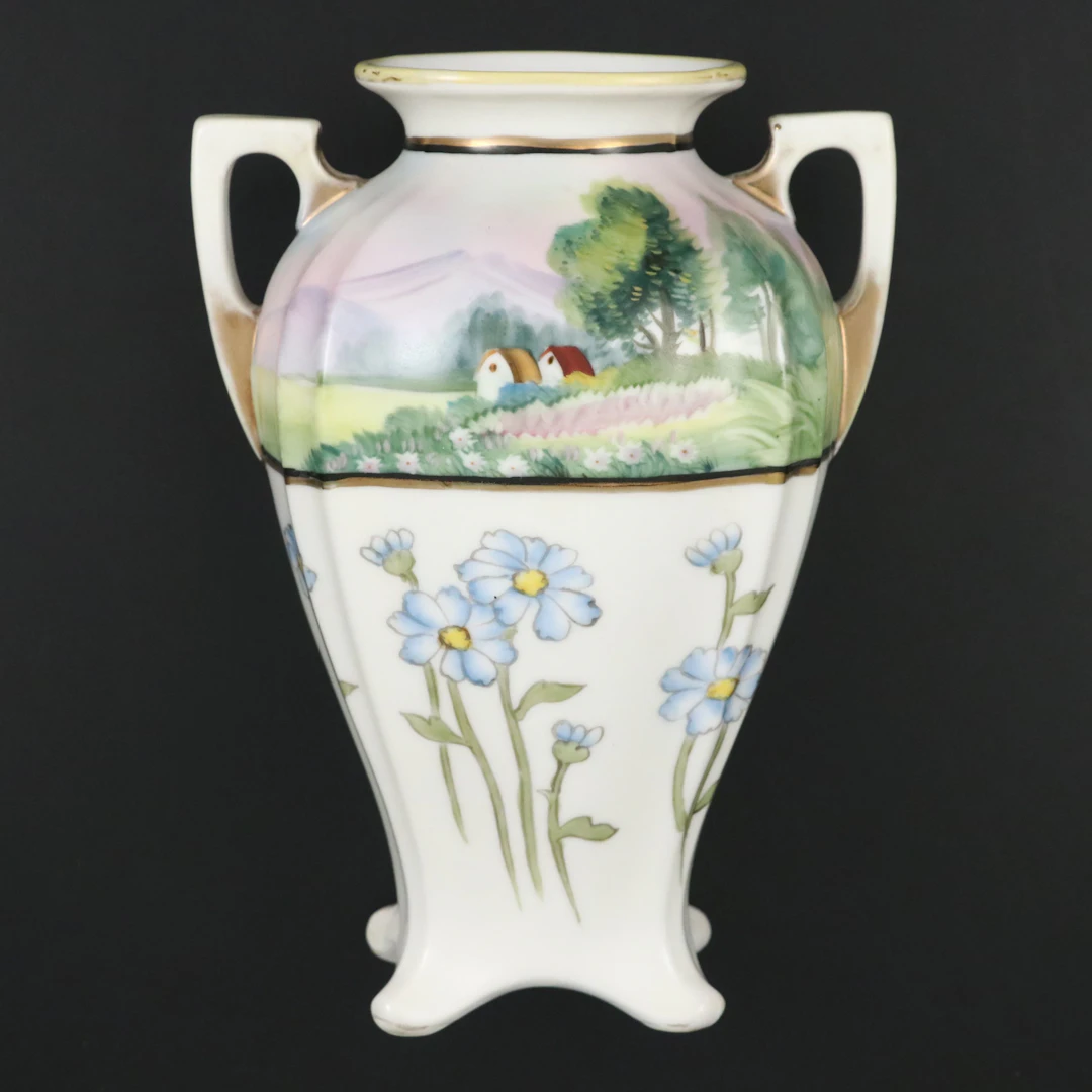 Morimura Brothers Japanese Porcelain Vase, Early 20th Century