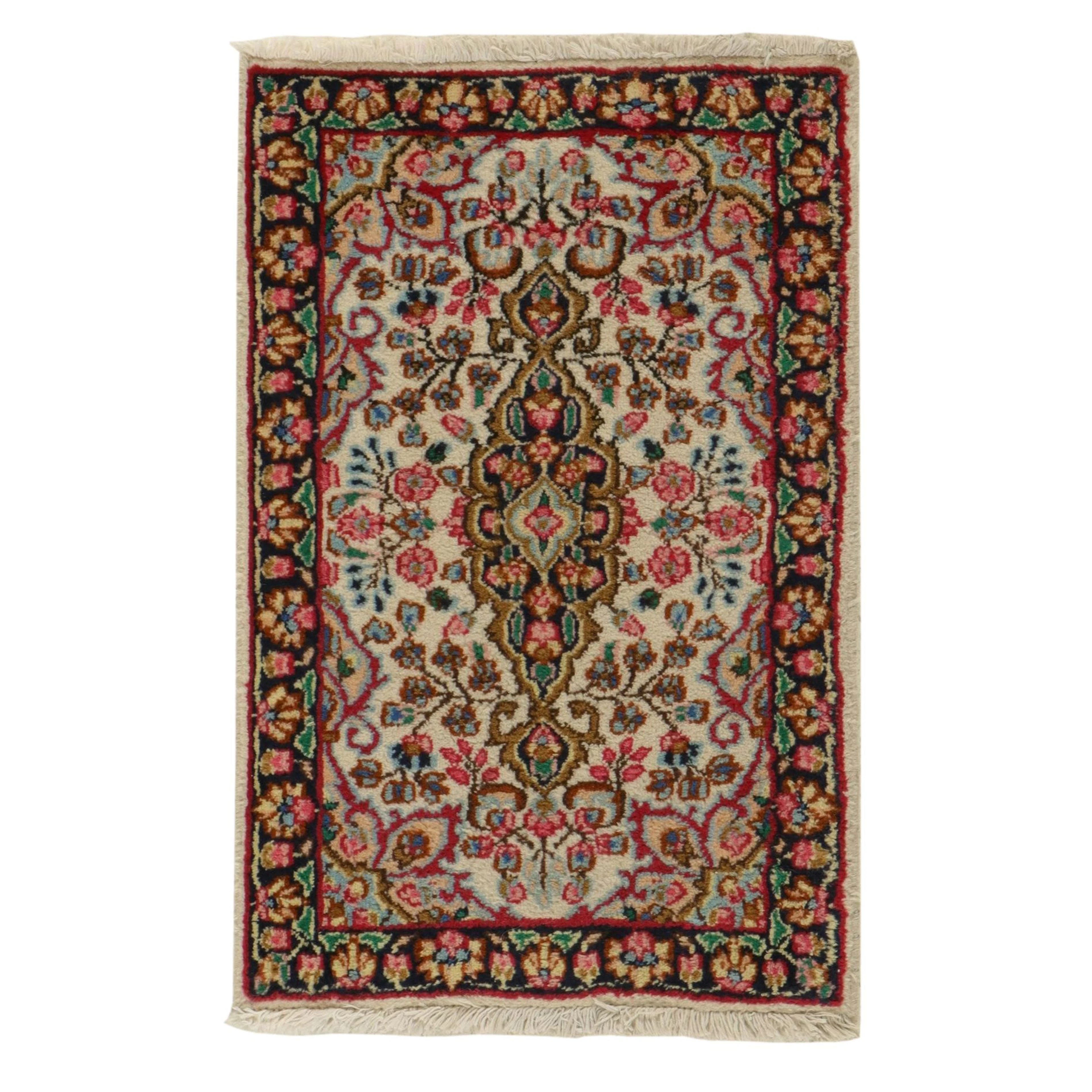 1'11 x 3'1 Hand-Knotted Persian Sarouk Accent Rug