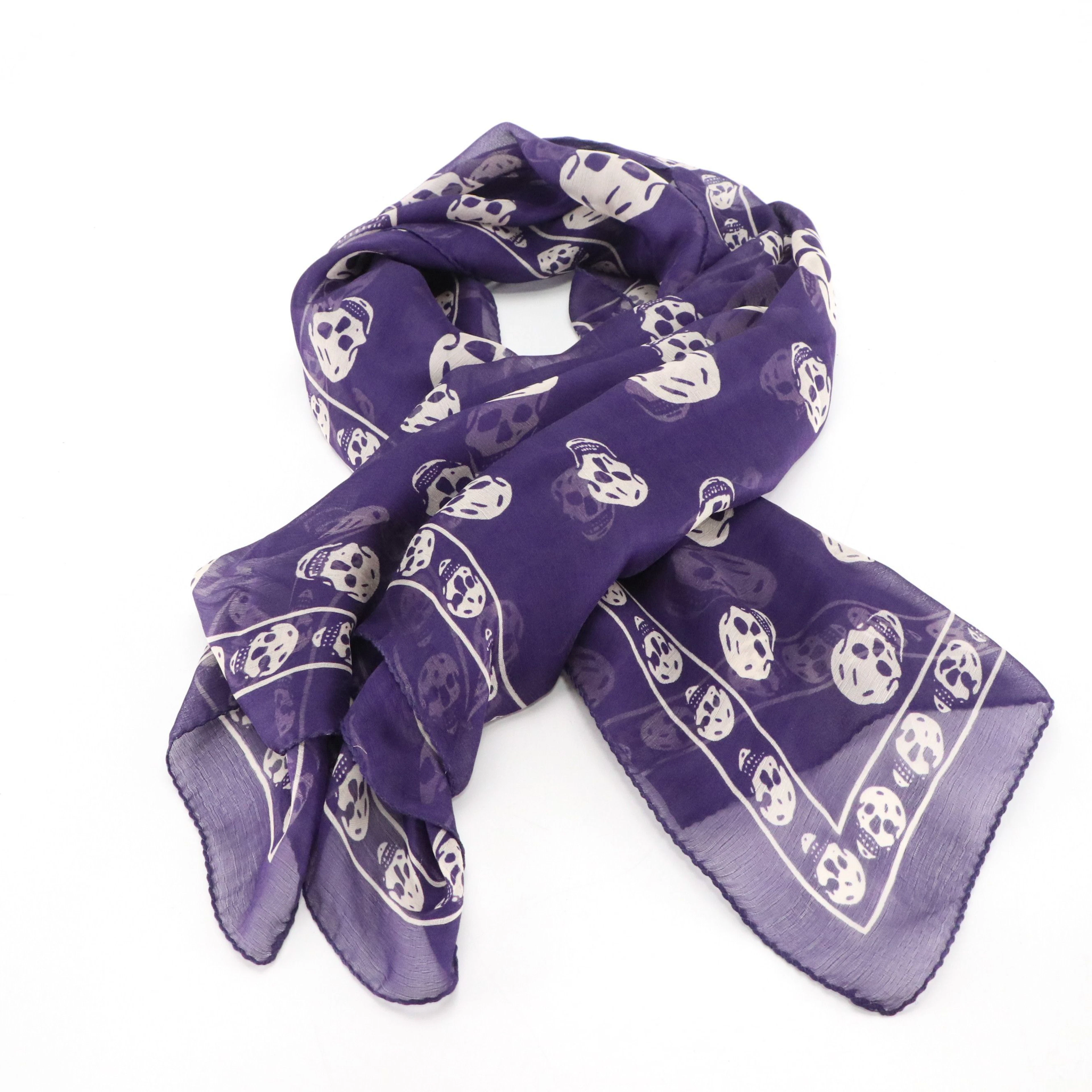 Alexander McQueen Skull Print Silk Scarf in Purple and White