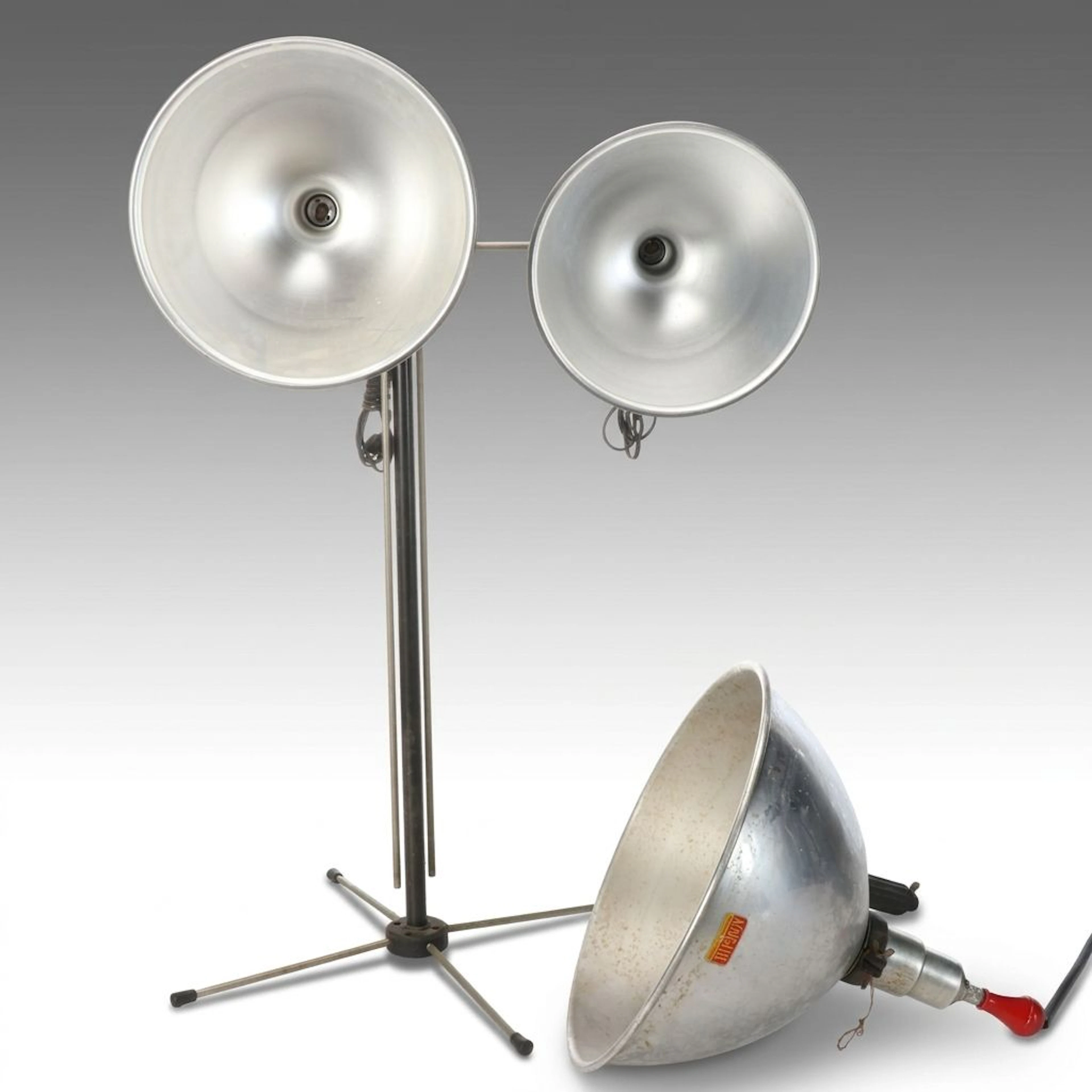 Smith-Victor and Acme-Lite Photography Reflector Lamps