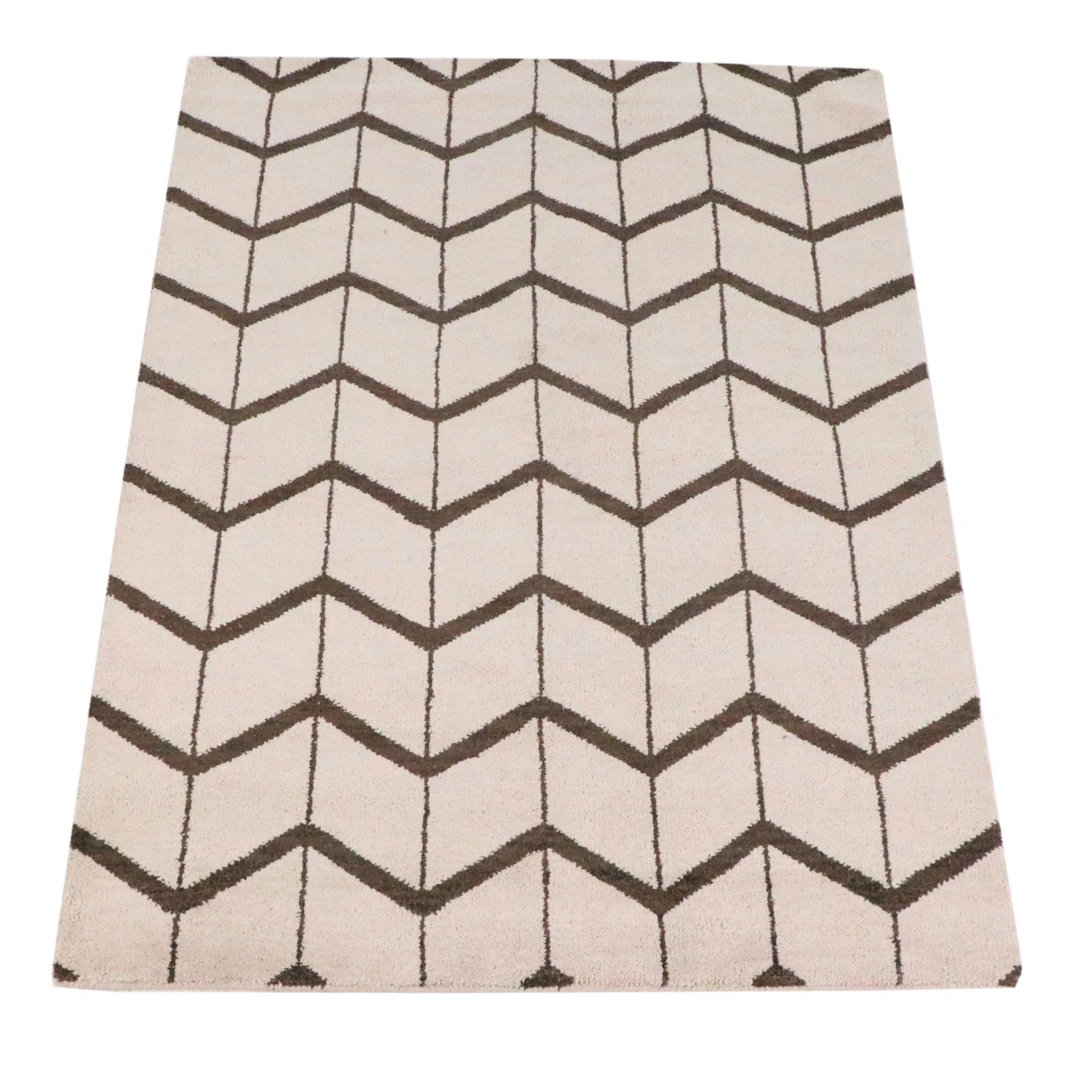 5'3 x 7'11 Hand-Knotted Indian Contemporary Chevron Area Rug