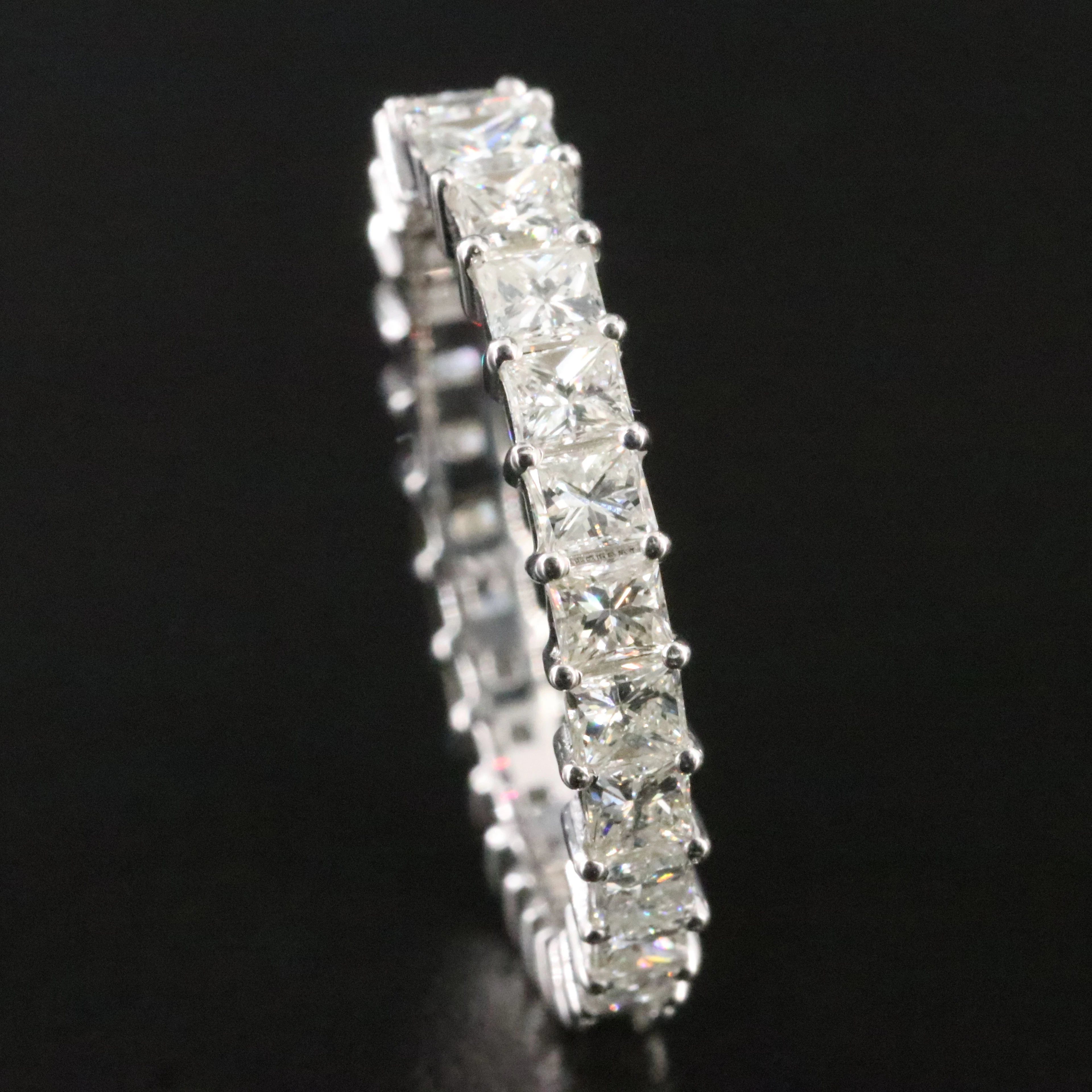 14K 1.90 CTW Diamond Eternity Band
