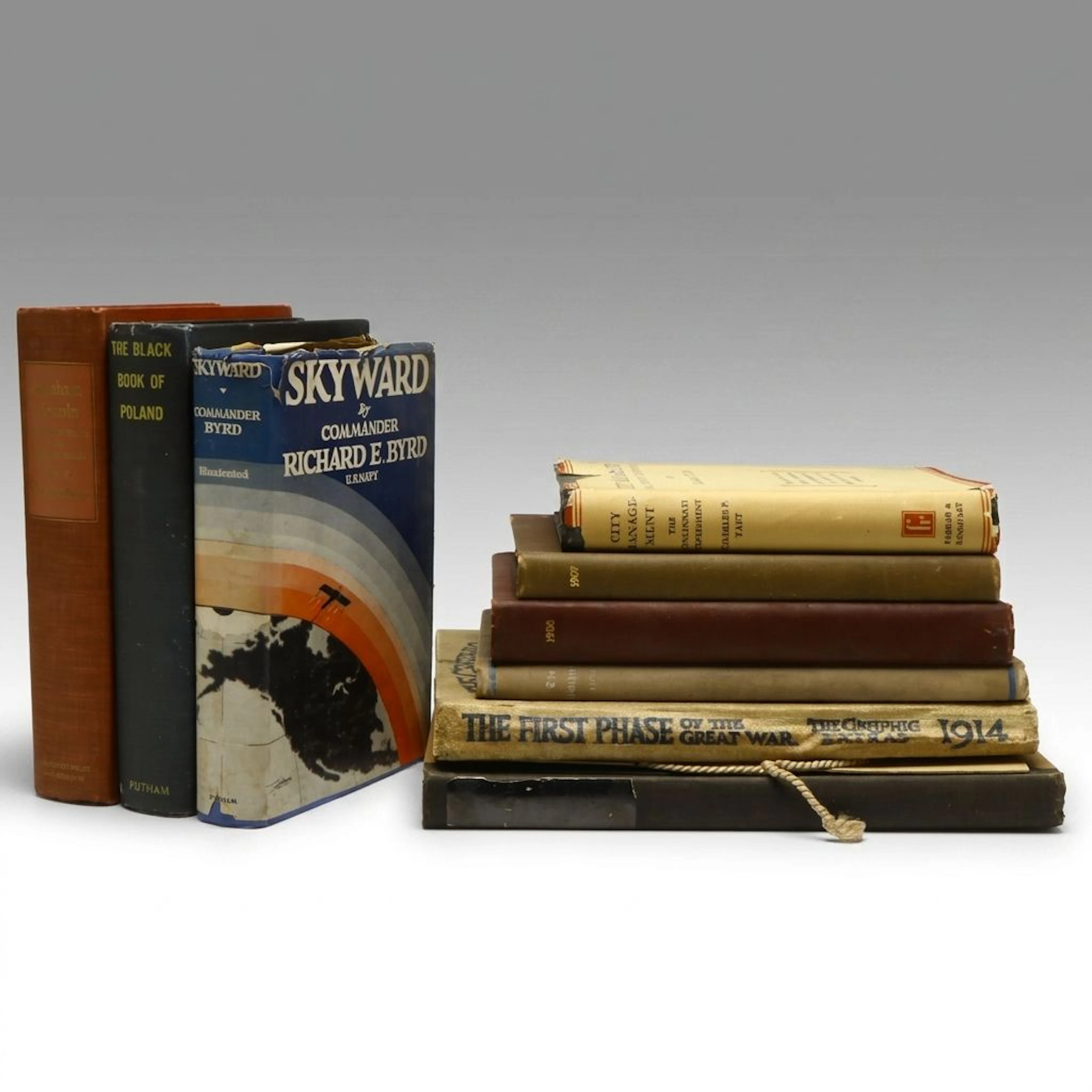 First Edition Thus "Abraham Lincoln: Prairie and War Years" and More Books