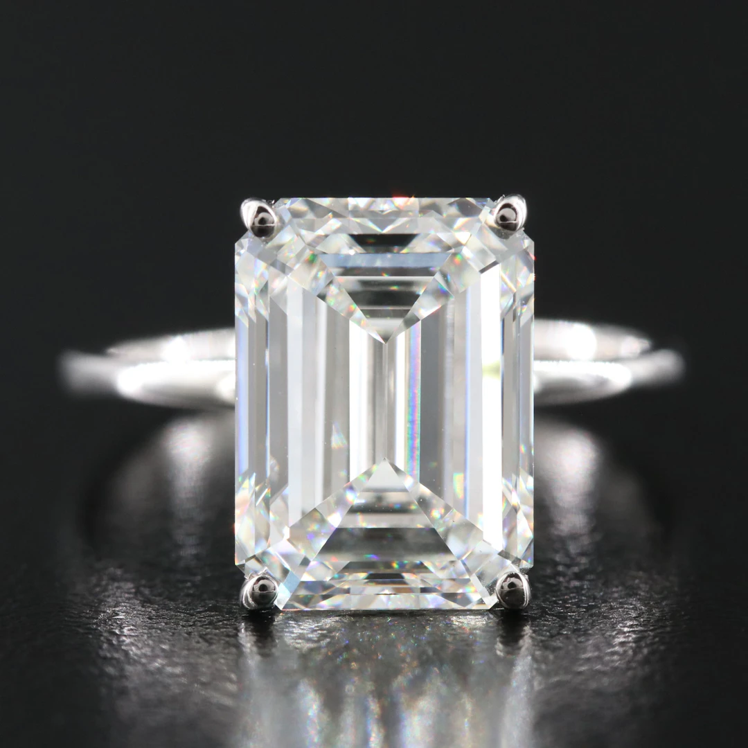 14K 6.10 CT Lab Grown Diamond Solitaire Ring with IGI Report