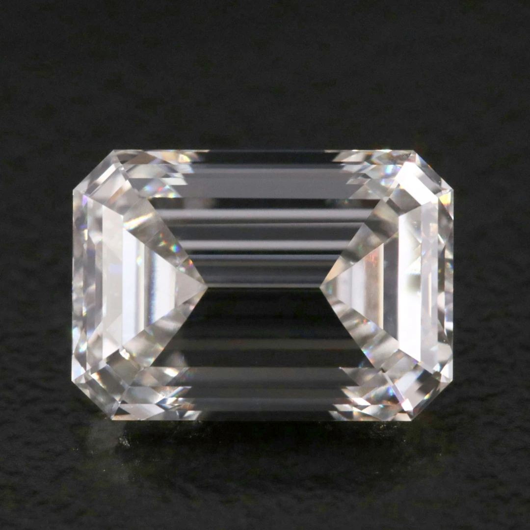 Loose 3.09 CT Lab Grown Diamond with IGI Report