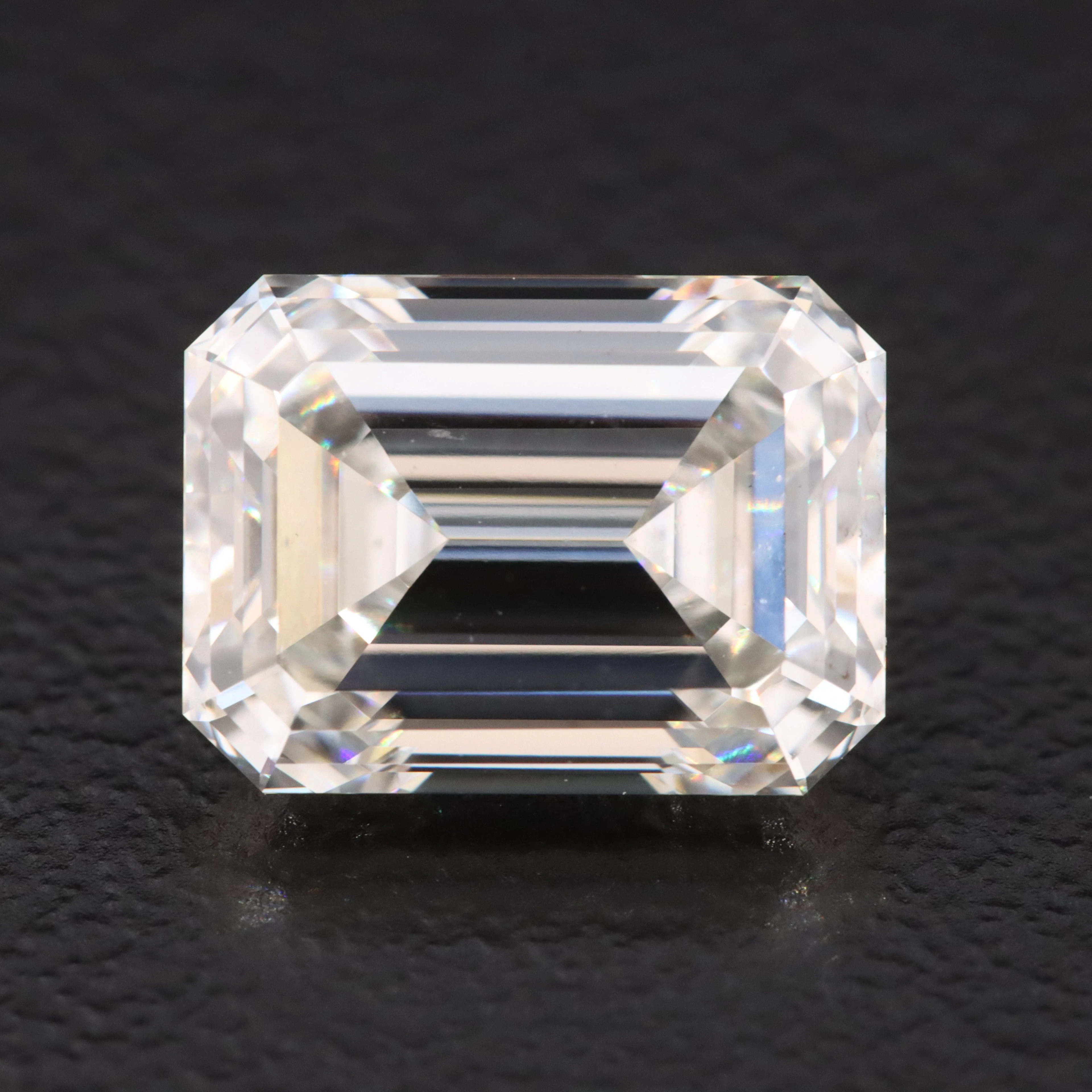 Loose 3.04 CT Lab Grown Diamond with IGI Report