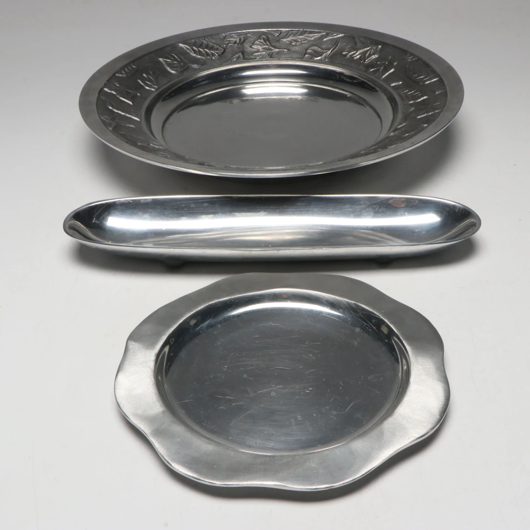 Hacienda Real Mexican Plate with More Pewter Serveware
