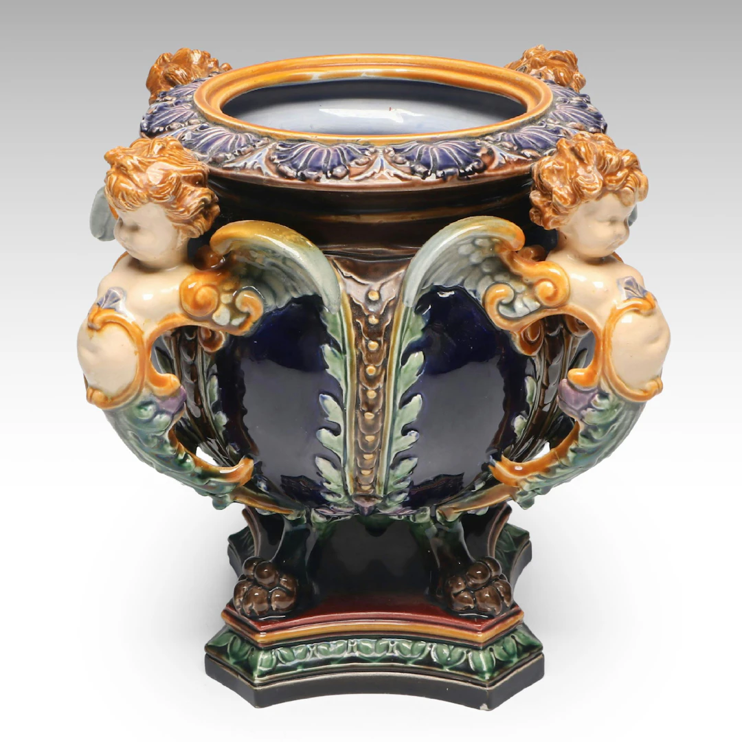 Minton Style Majolica Jardinière, 20th Century