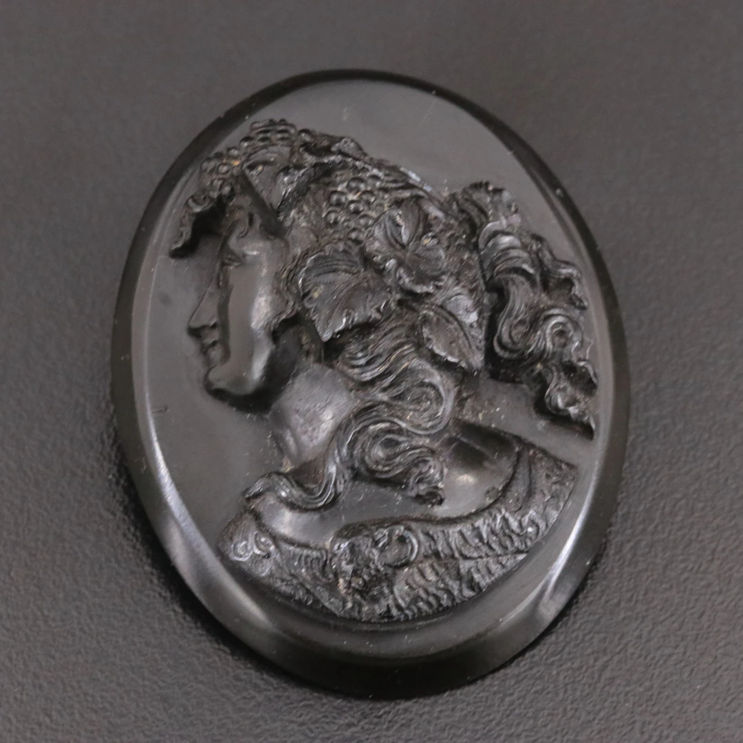 Plastic Bacchanate High-Relief Cameo Mourning Brooch