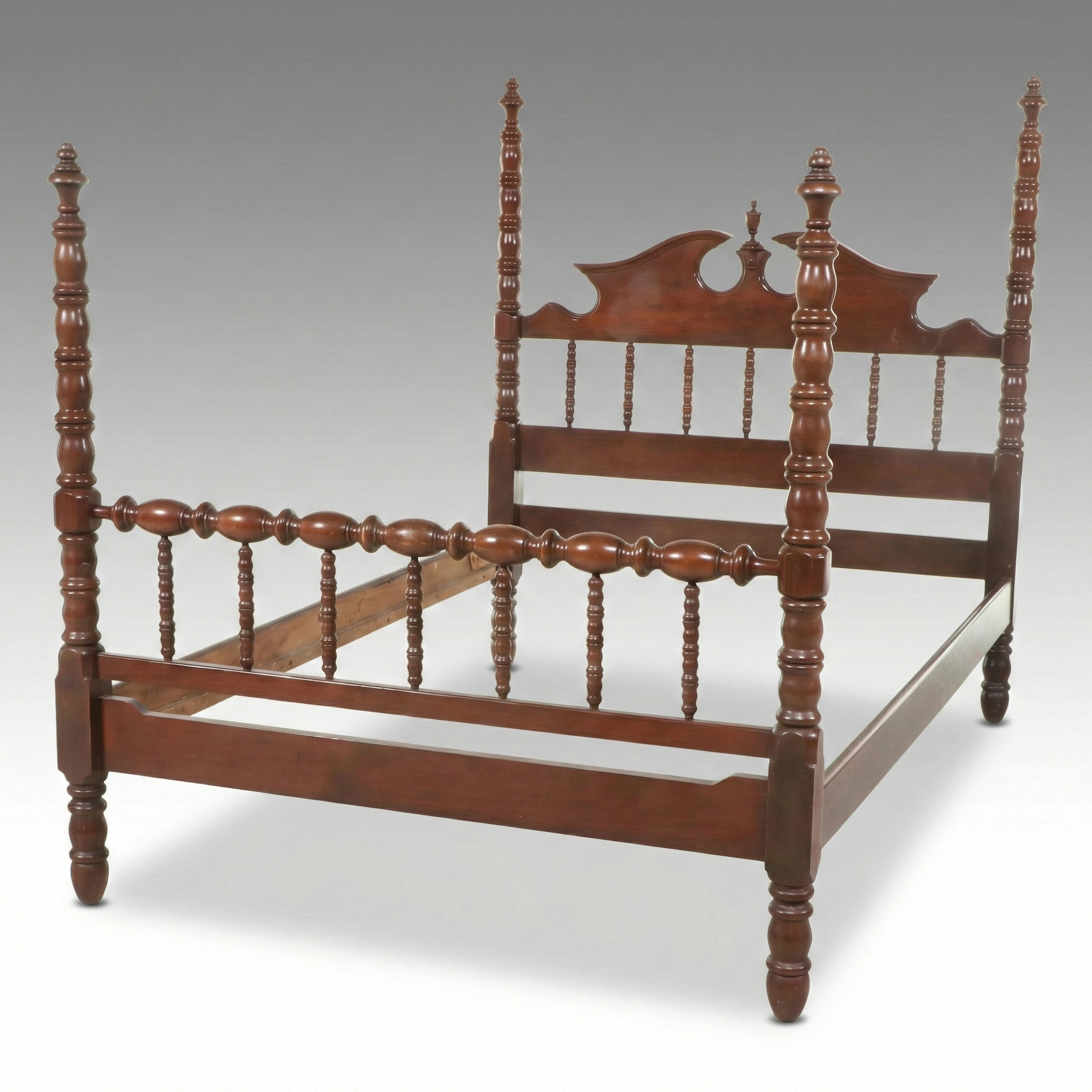 Davis Cabinet Co. Cherry Colonial Revival Style Four-Poster Spindle