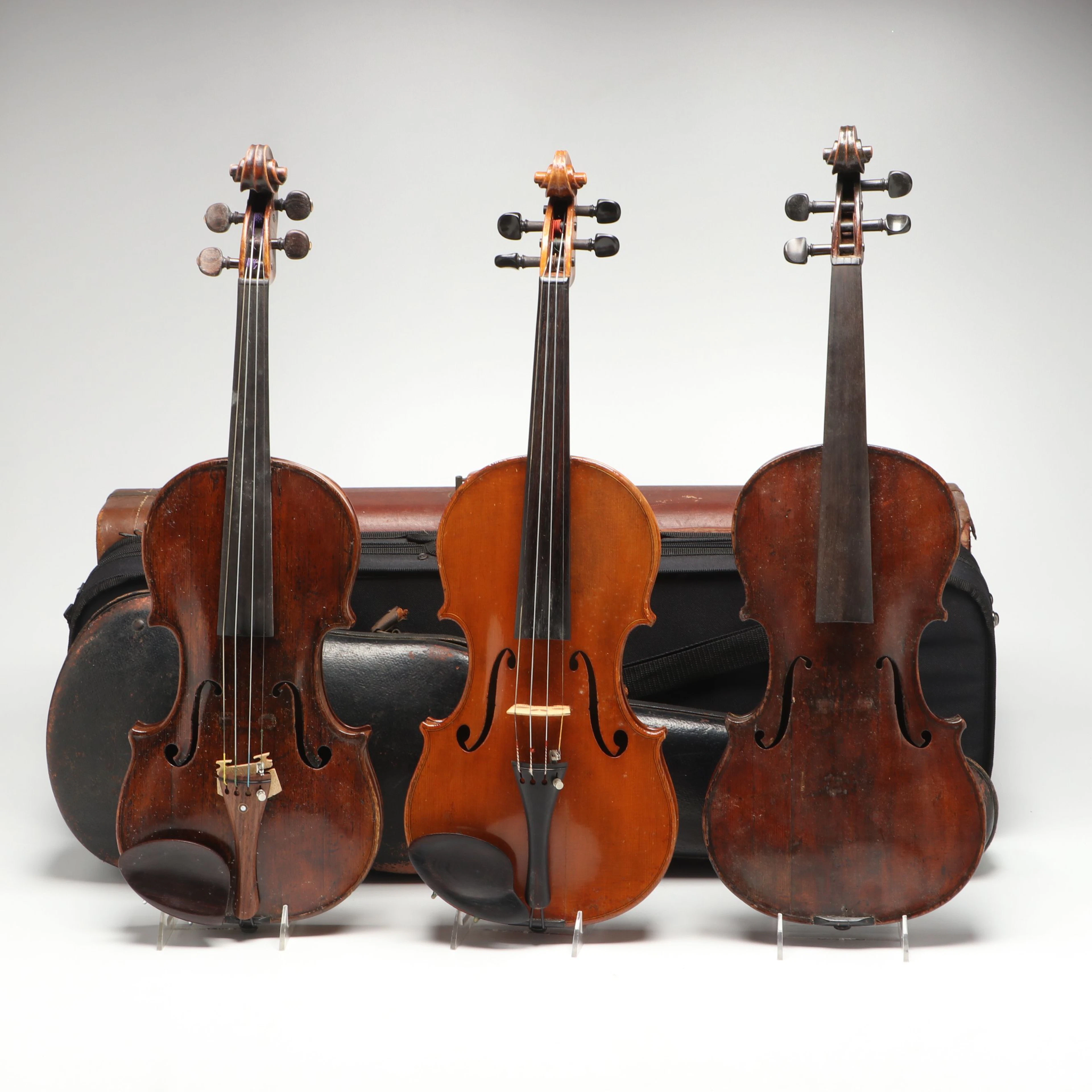 4/4 Violins Including Giovanni Battista Guadagnini Copy and Giovanni Ricciardi