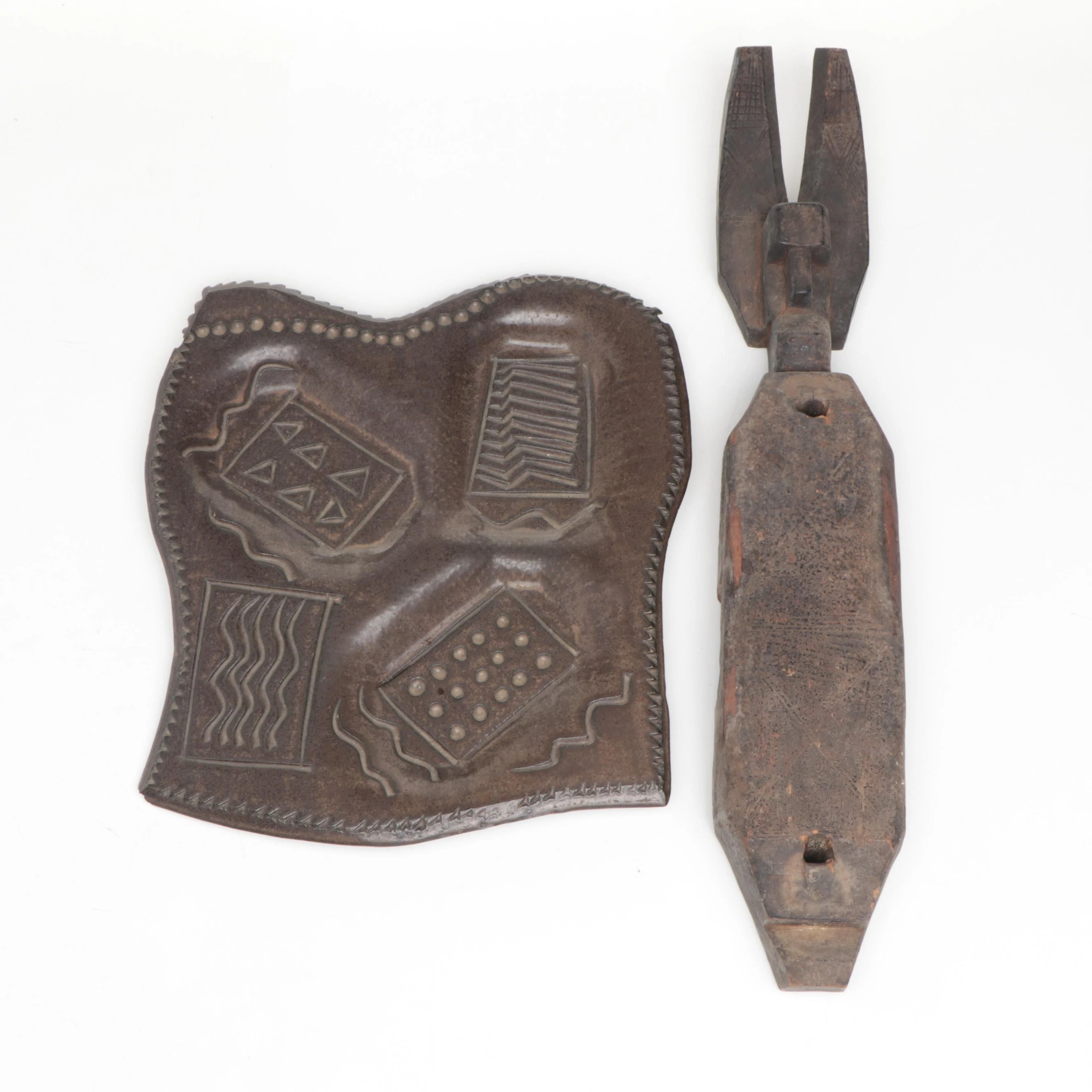 Mali Dogon Carved Wood Door Lock with Art Pottery Ceramic Plate