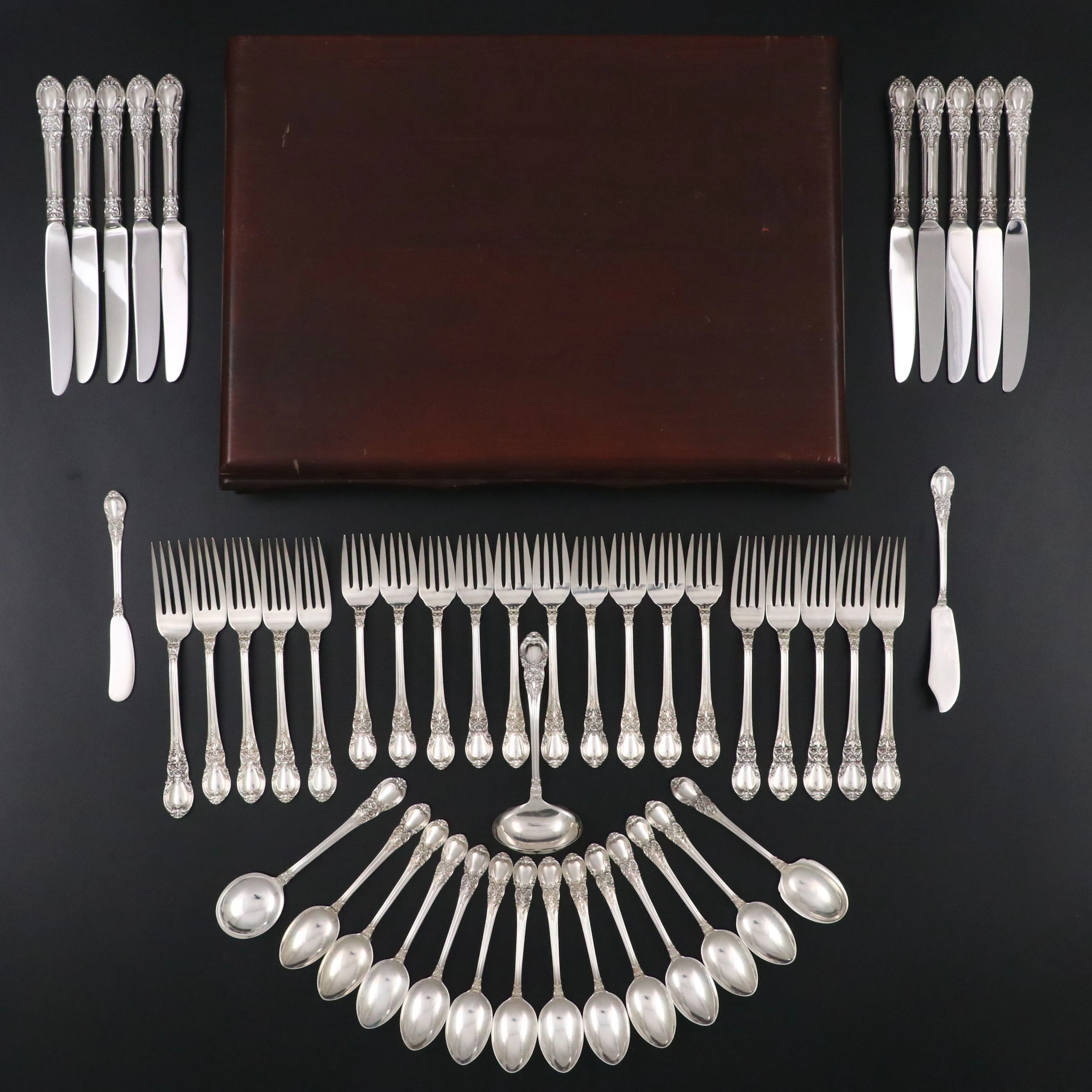 Lunt "American Victorian" Sterling Silver Flatware