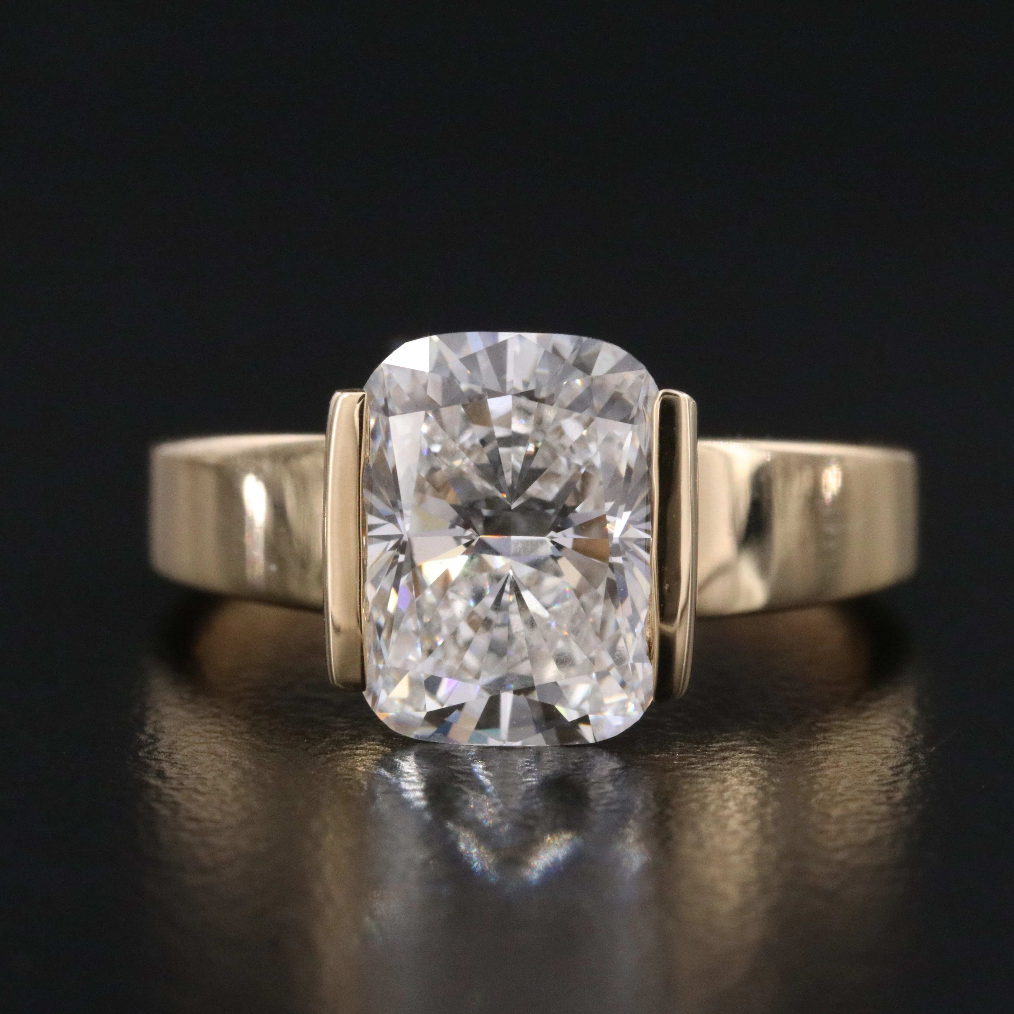 18K 3.02 CT Lab Grown Diamond Solitaire Ring with IGI Report