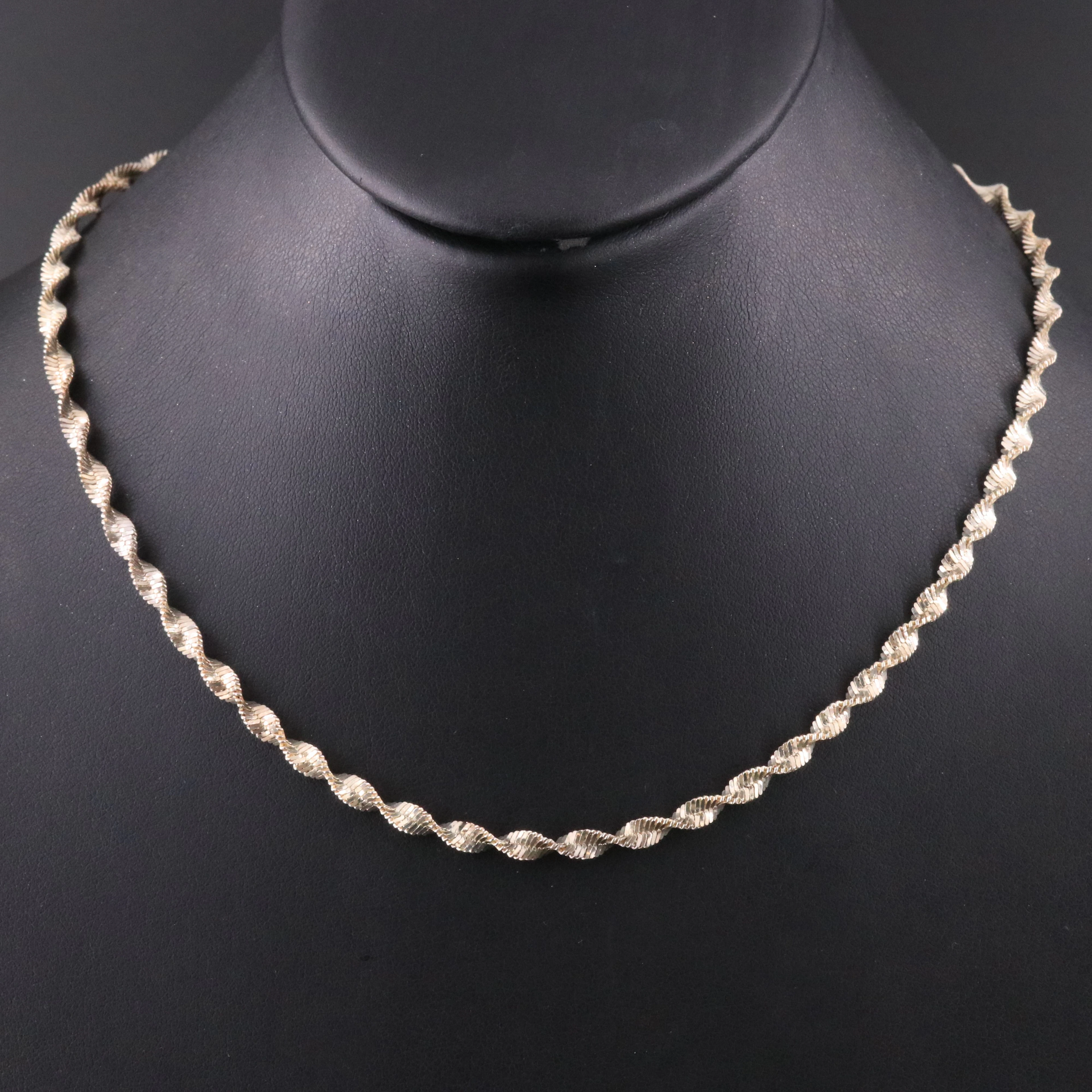 Sterling Twisted Herringbone Chain Necklace