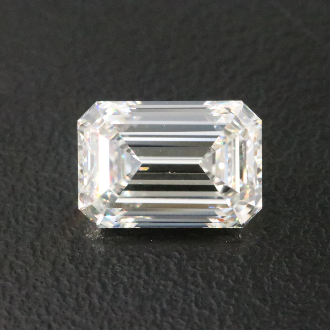 Loose 3.05 CT Lab Grown Diamond with IGI Report
