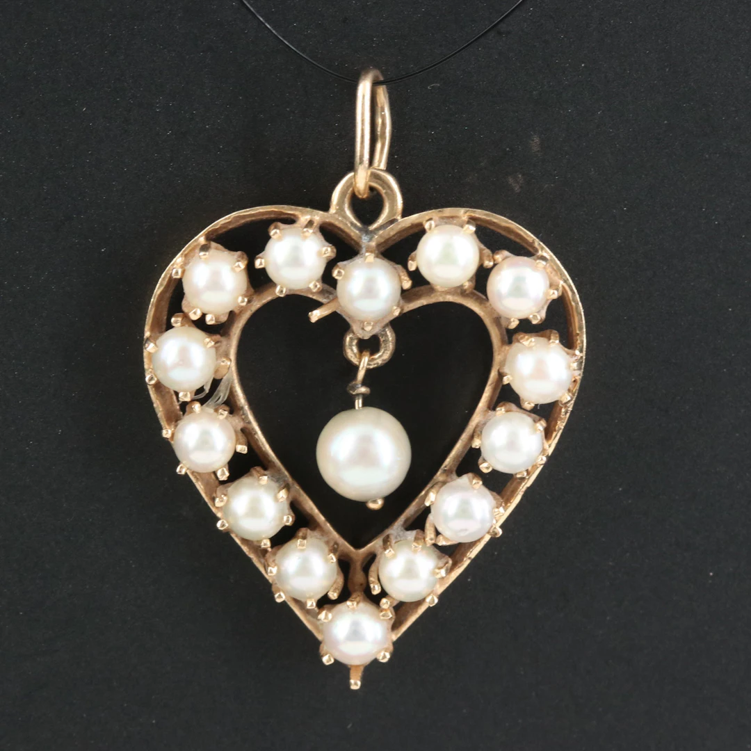14K Pearl Heart Pendant