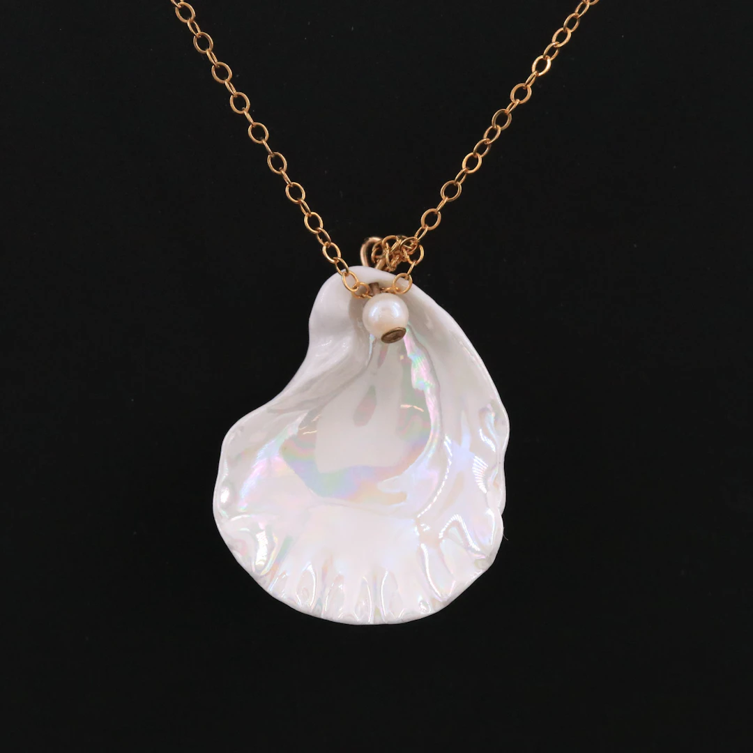 Franklin Mint Gold-Filled Porcelain Seashell and Pearl Pendant Necklace
